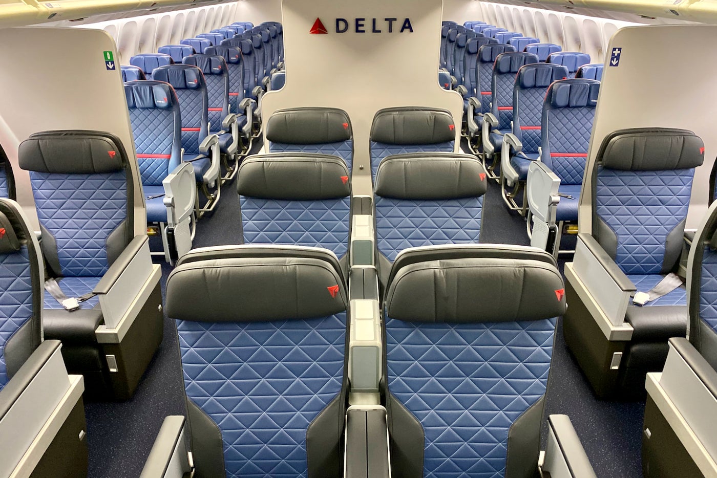 Delta to retrofit Airbus A330, Boeing 767 fleets with new cabins and more