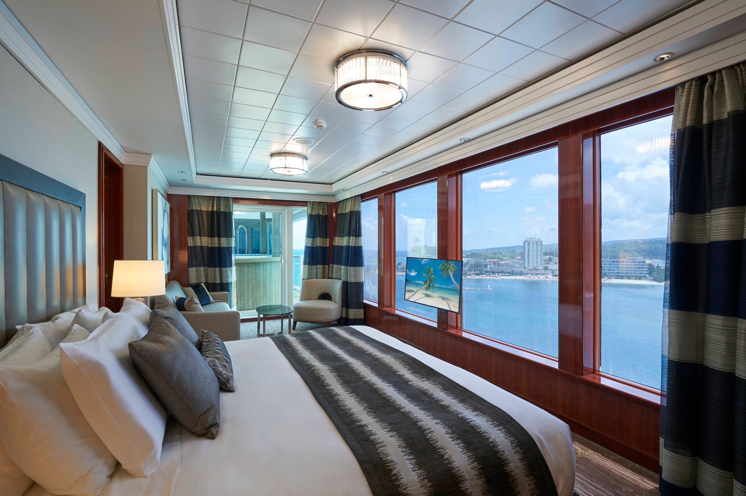 Norwegian Dawn Cruise Ship Suites