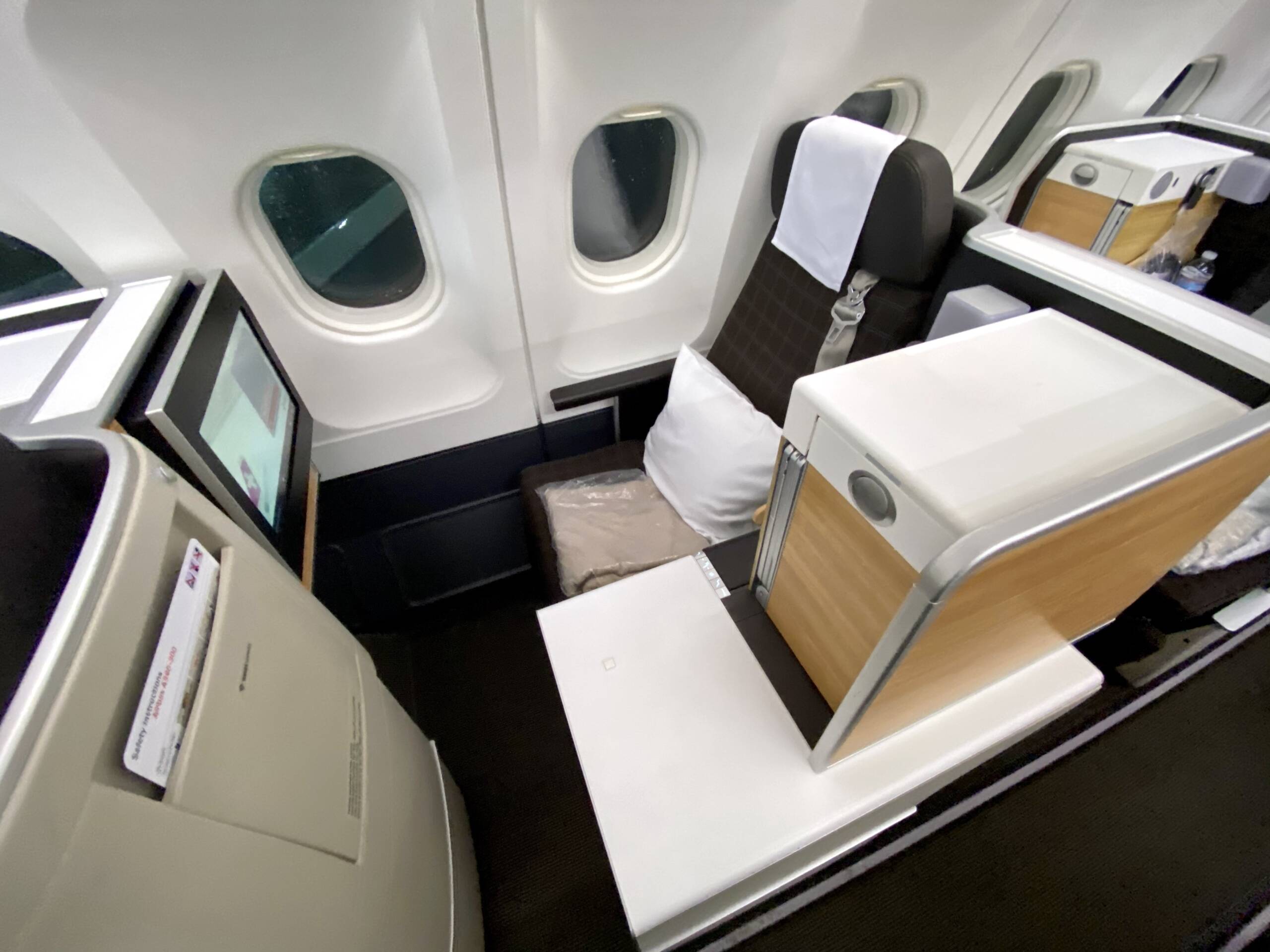 Swiss A340 Business Class Seat