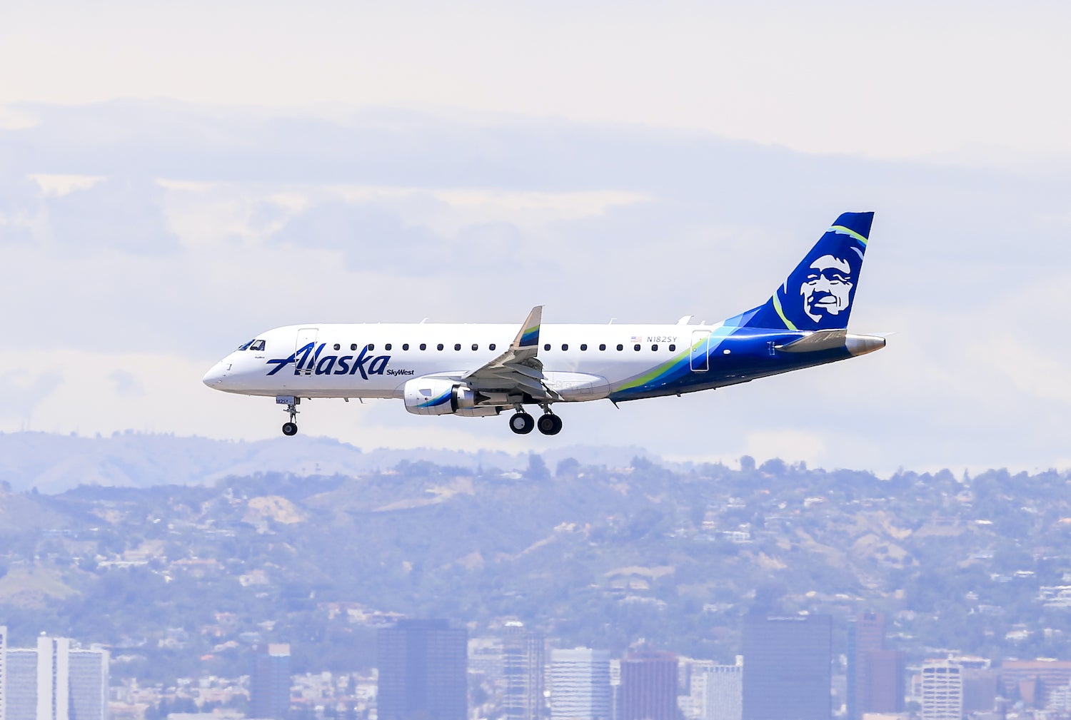 Alaska Airlines Airplane Landing at LAX
