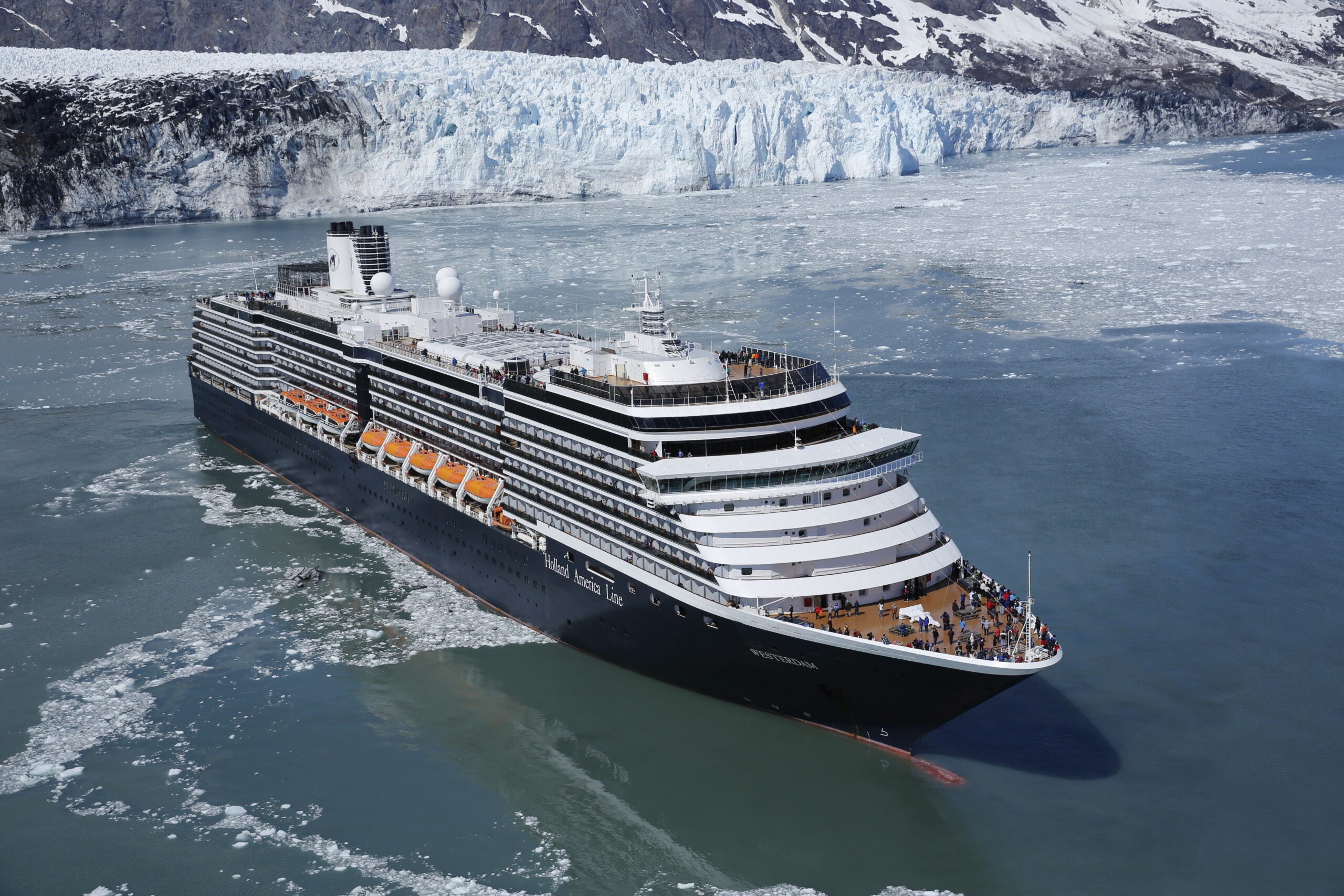 The 5 best destinations you can visit on a Holland America ship