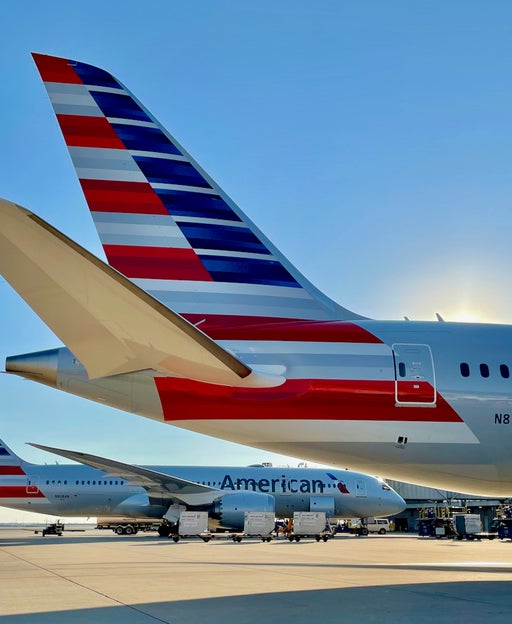 American Airlines delays big changes to earning miles and Loyalty Points, for now