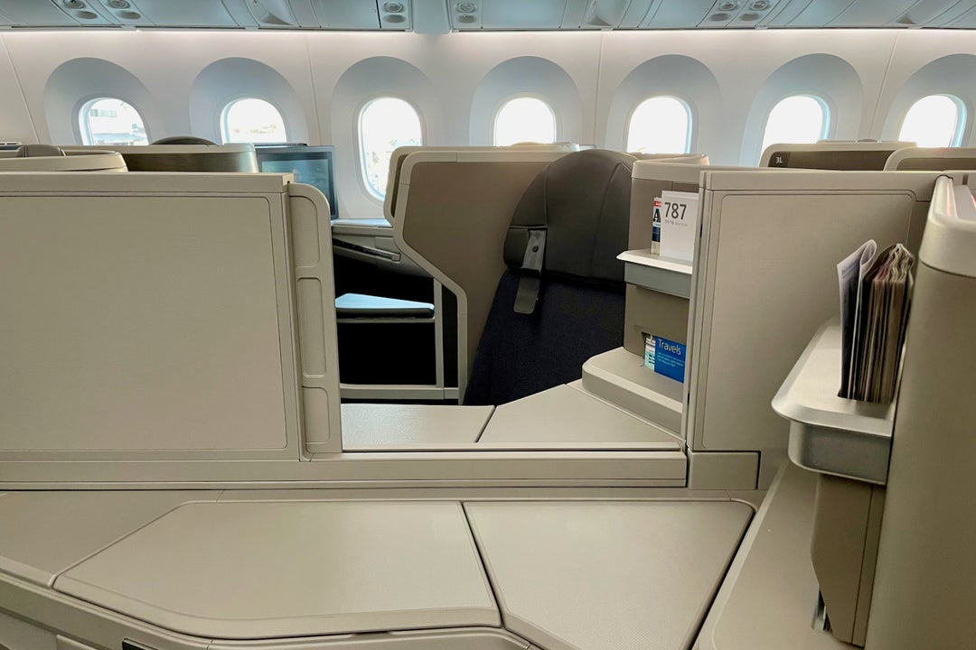 First look: American’s new and improved 787-8 Dreamliner - The Points Guy