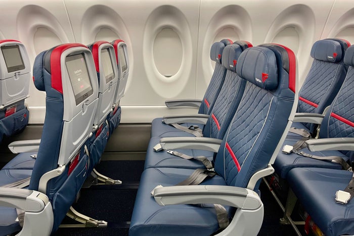 Here's why you'll love Delta's brand-new Airbus A220-300