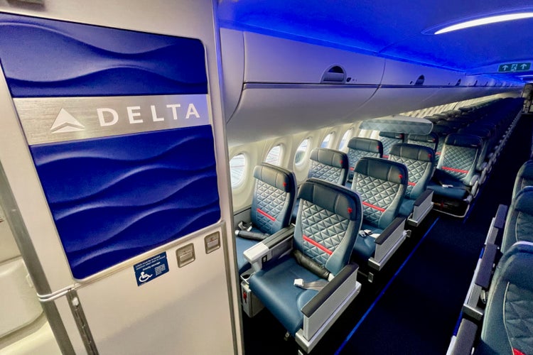 Delta SkyMiles changes: Delta overhauls how you earn Medallion status ...