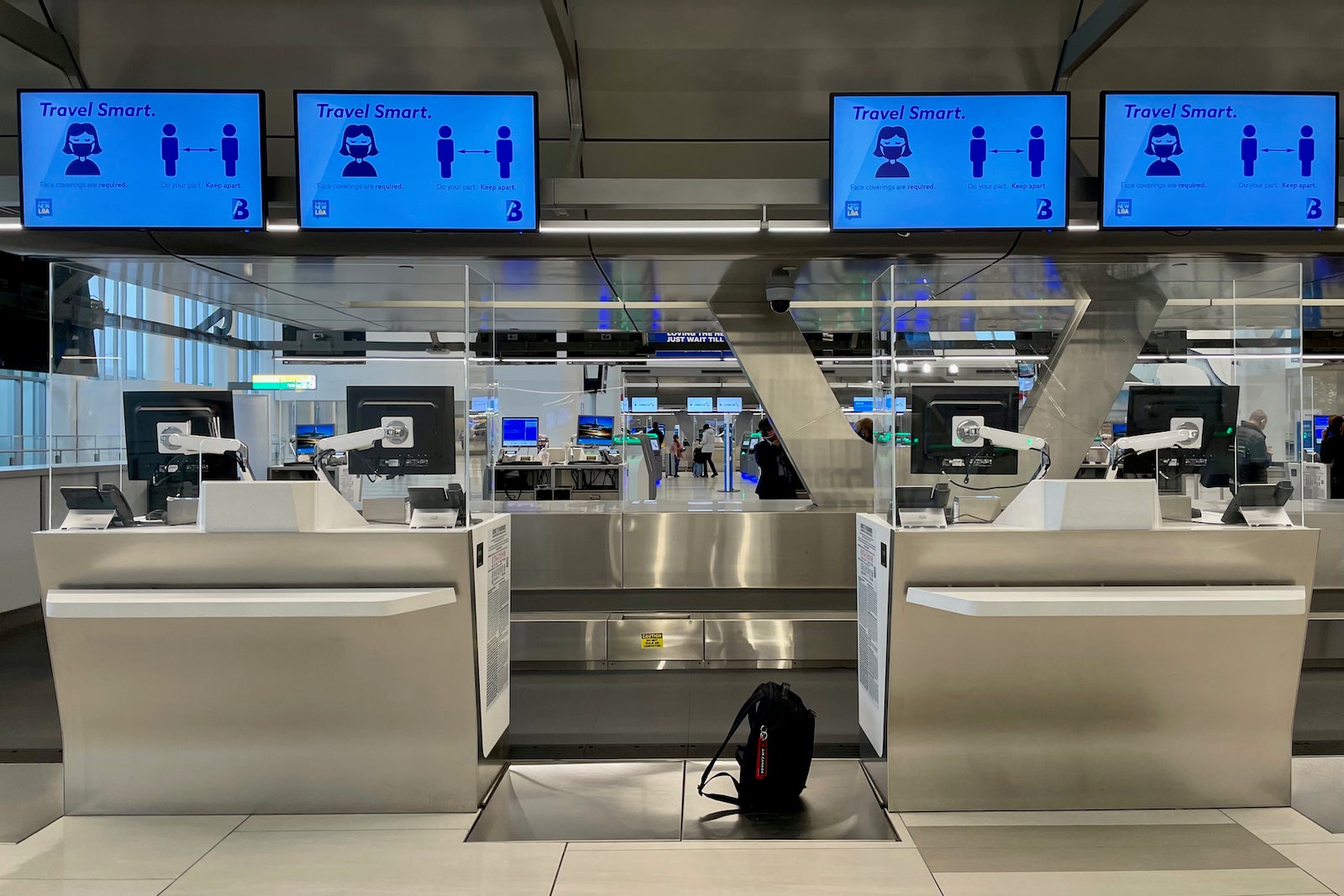 Behind the scenes LaGuardia’s massive baggage handling system The