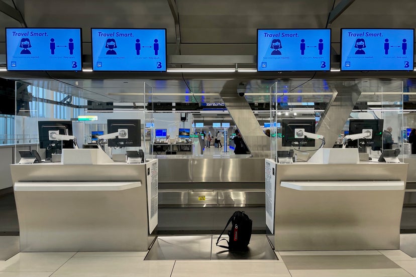 Behind the scenes LaGuardia’s massive baggage handling system The