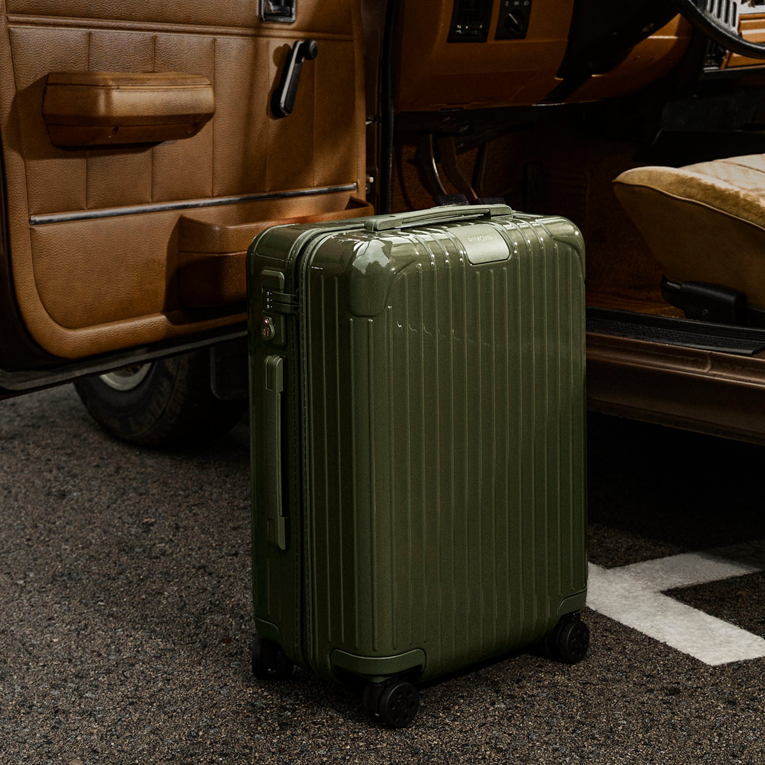 Review of the Rimowa Carry-On: Rimowa Essential Small Cabin Case - The  Points Guy