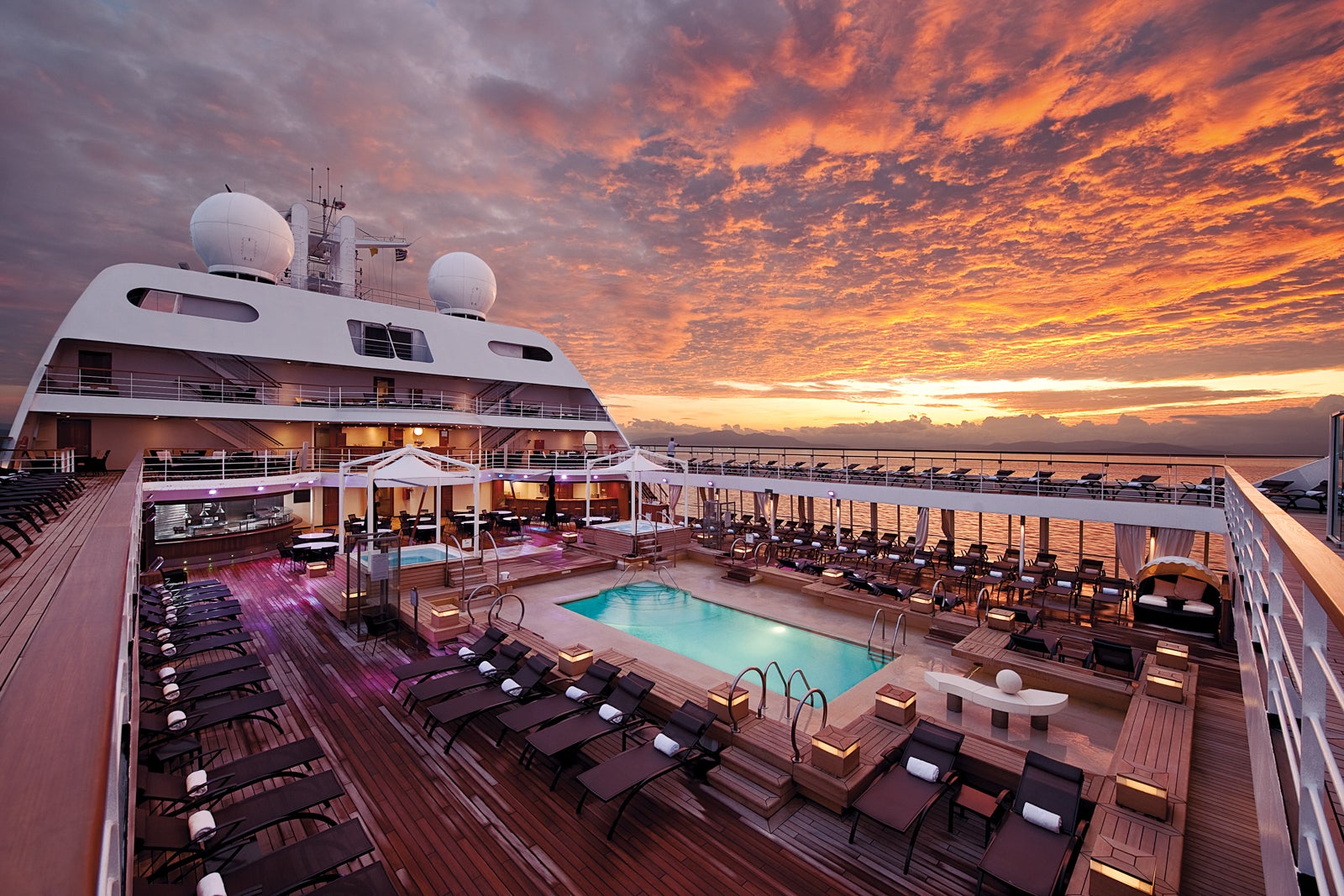 Pool deck of Seabourn cruise ship