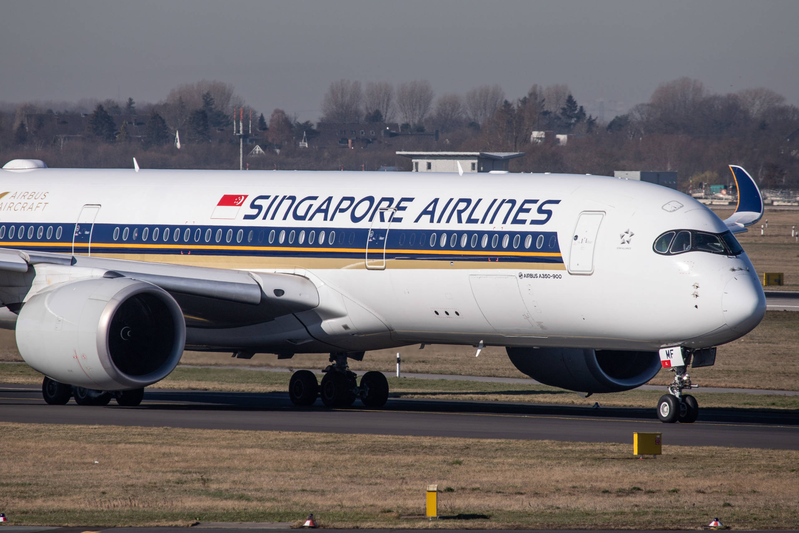 singapore-airlines-a350-scaled-1