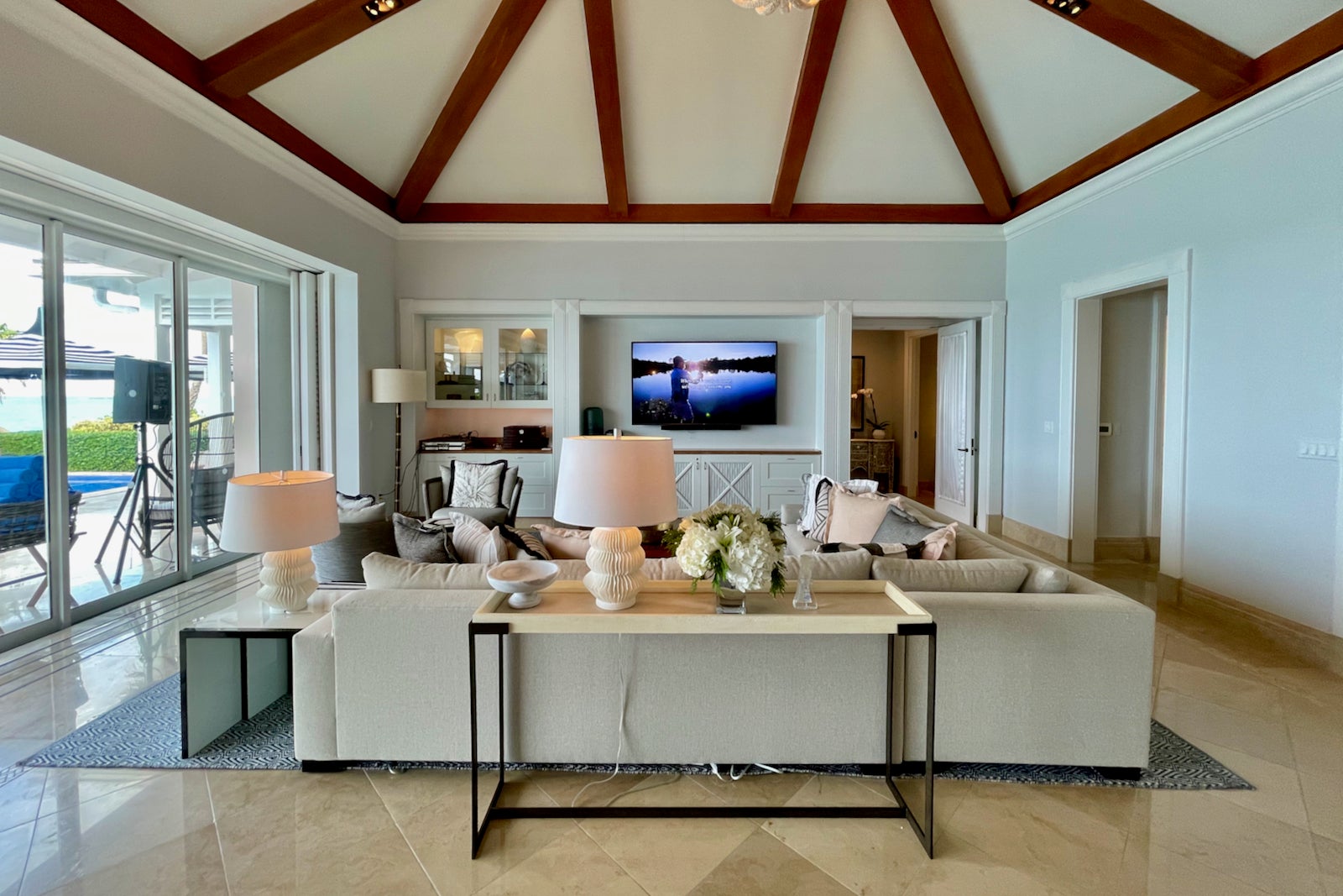 Inside the $17,000-per-night Bahamas villa fit for royalty - The Points Guy