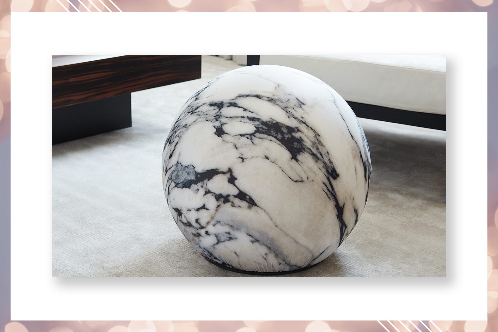 Marriott Holiday Gifts_Marble Poof