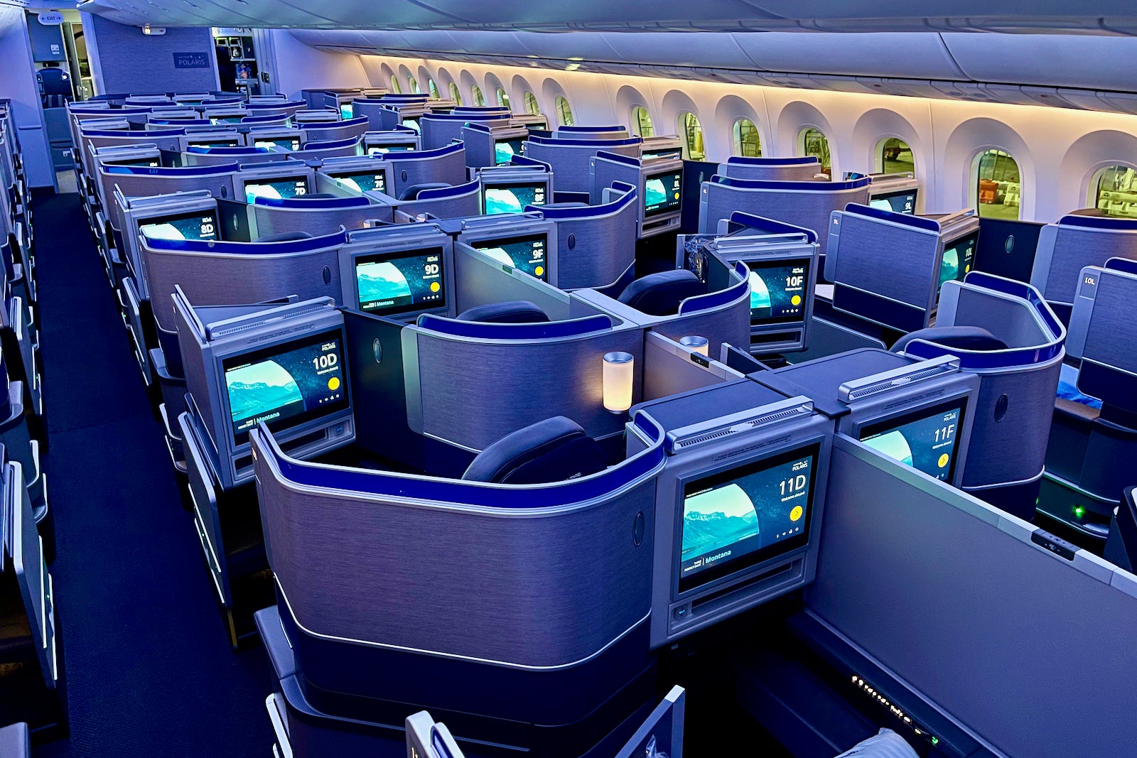 United just gave flyers a very exciting Polaris retrofit update - The ...