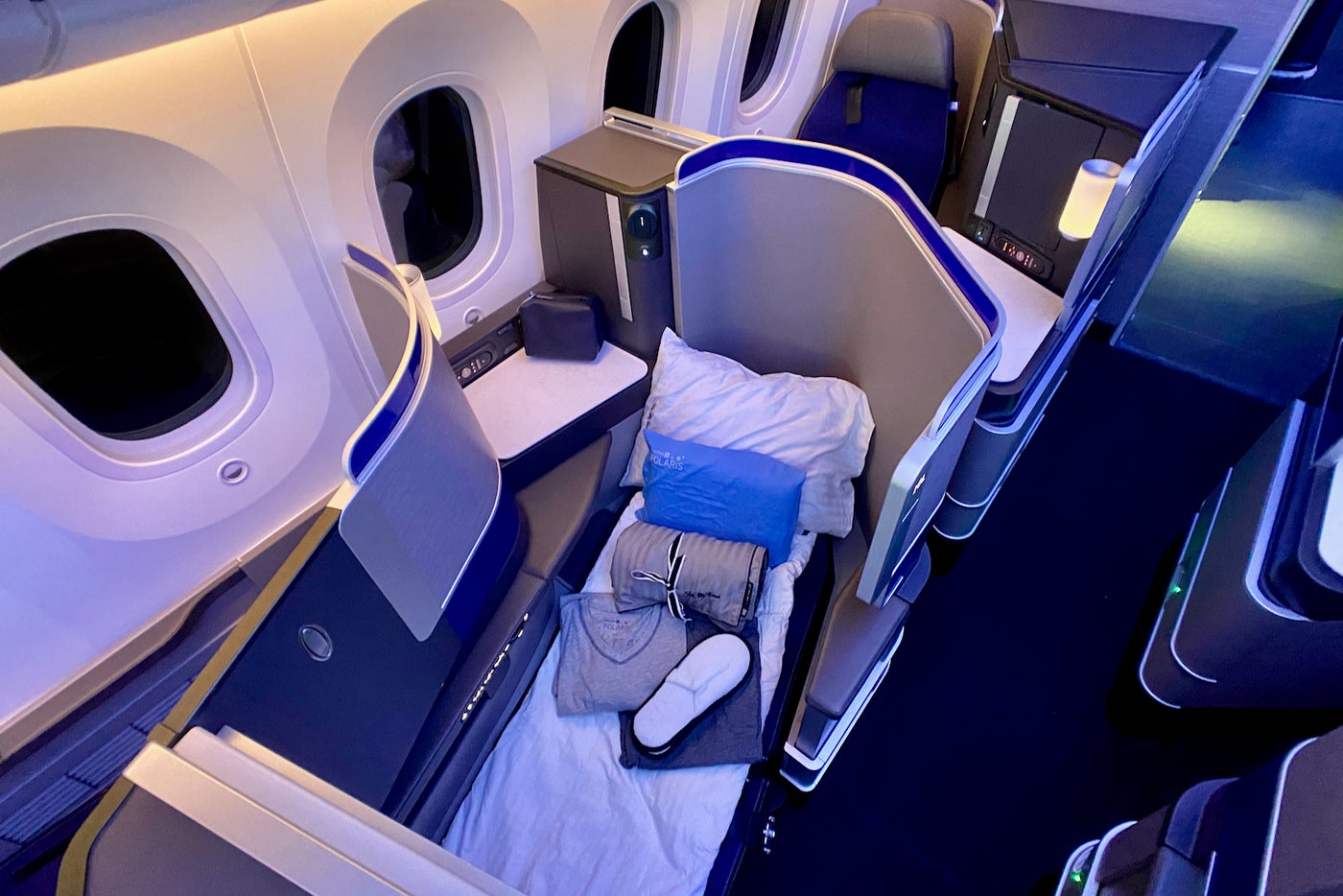 Ultimate Guide To United Polaris Business Class The Points Guy Ultimate Guide To United Polaris Business Class The Points Guy