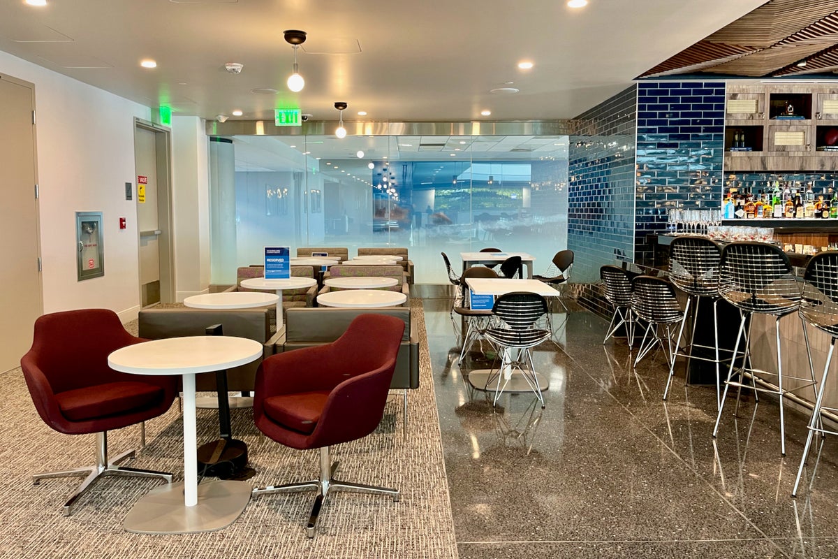 first-look-the-brand-new-amex-centurion-lounge-in-denver-the-points-guy