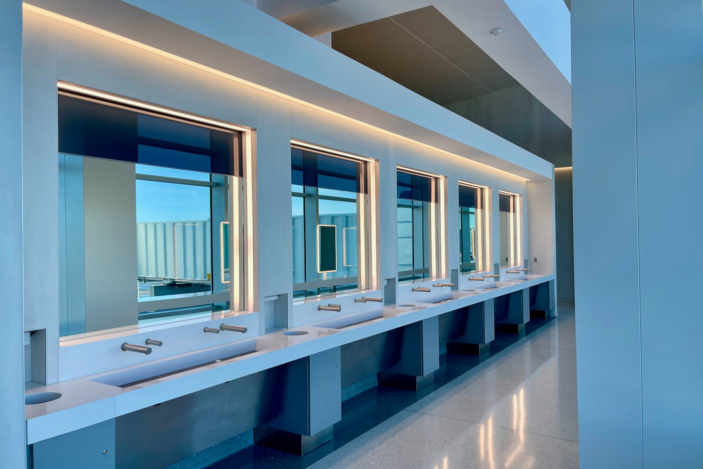 Your inside look at Denver Airport's new terminal expansion