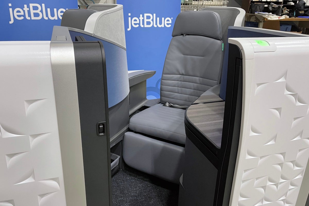 First look JetBlue's brandnew Mint Suite, Mint Studio business class