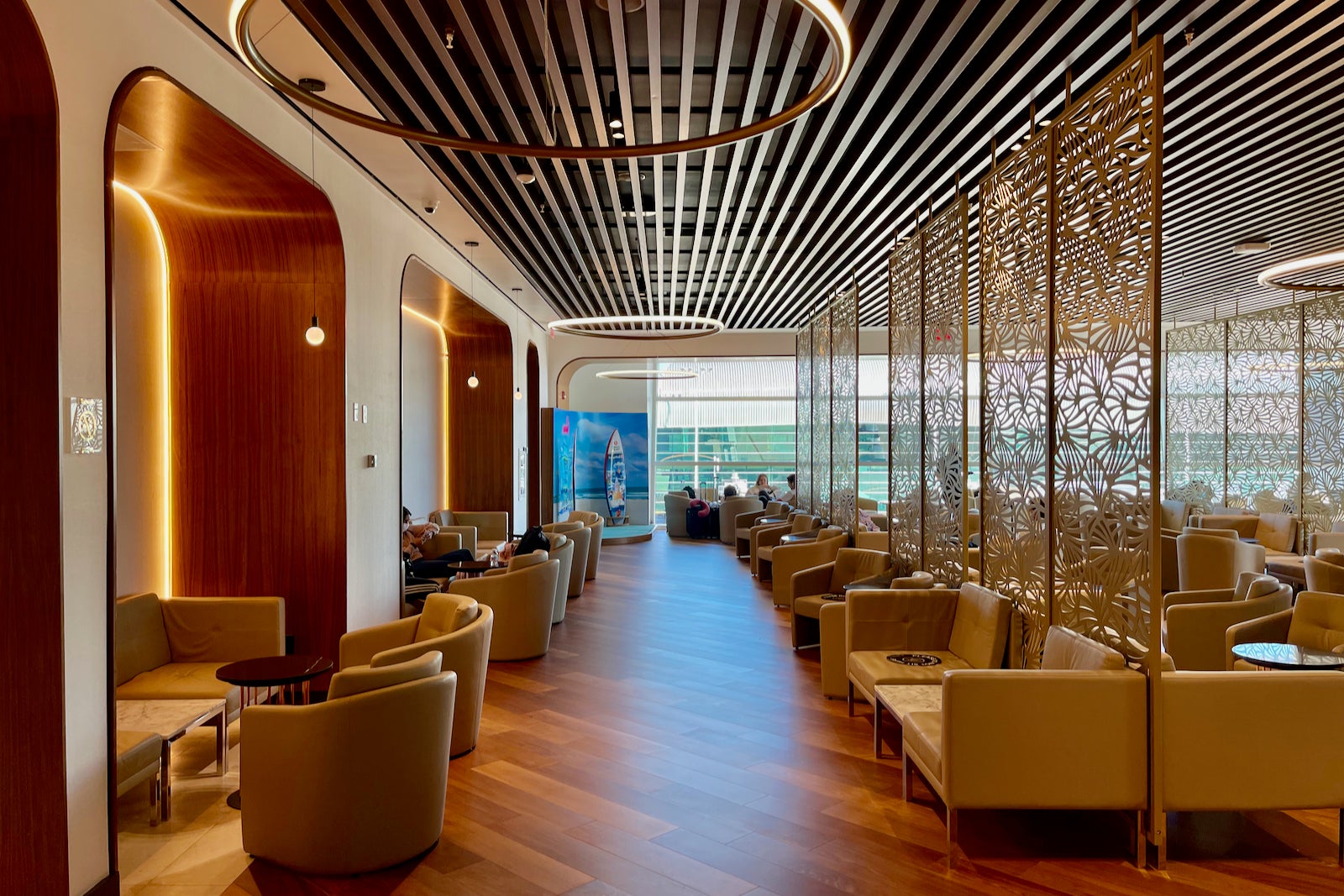 Review Miami's brandnew Turkish Airlines Priority Pass lounge The