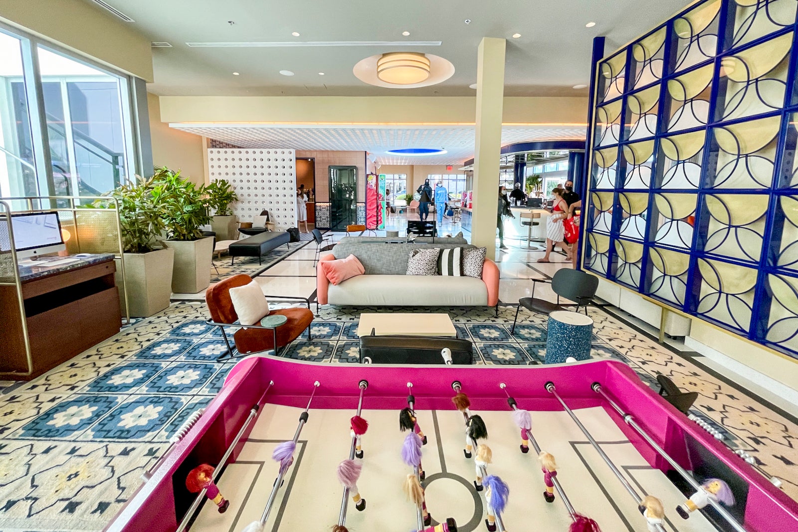 Here’s What It Was Like Staying At The Brand-new Moxy Miami South Beach ...