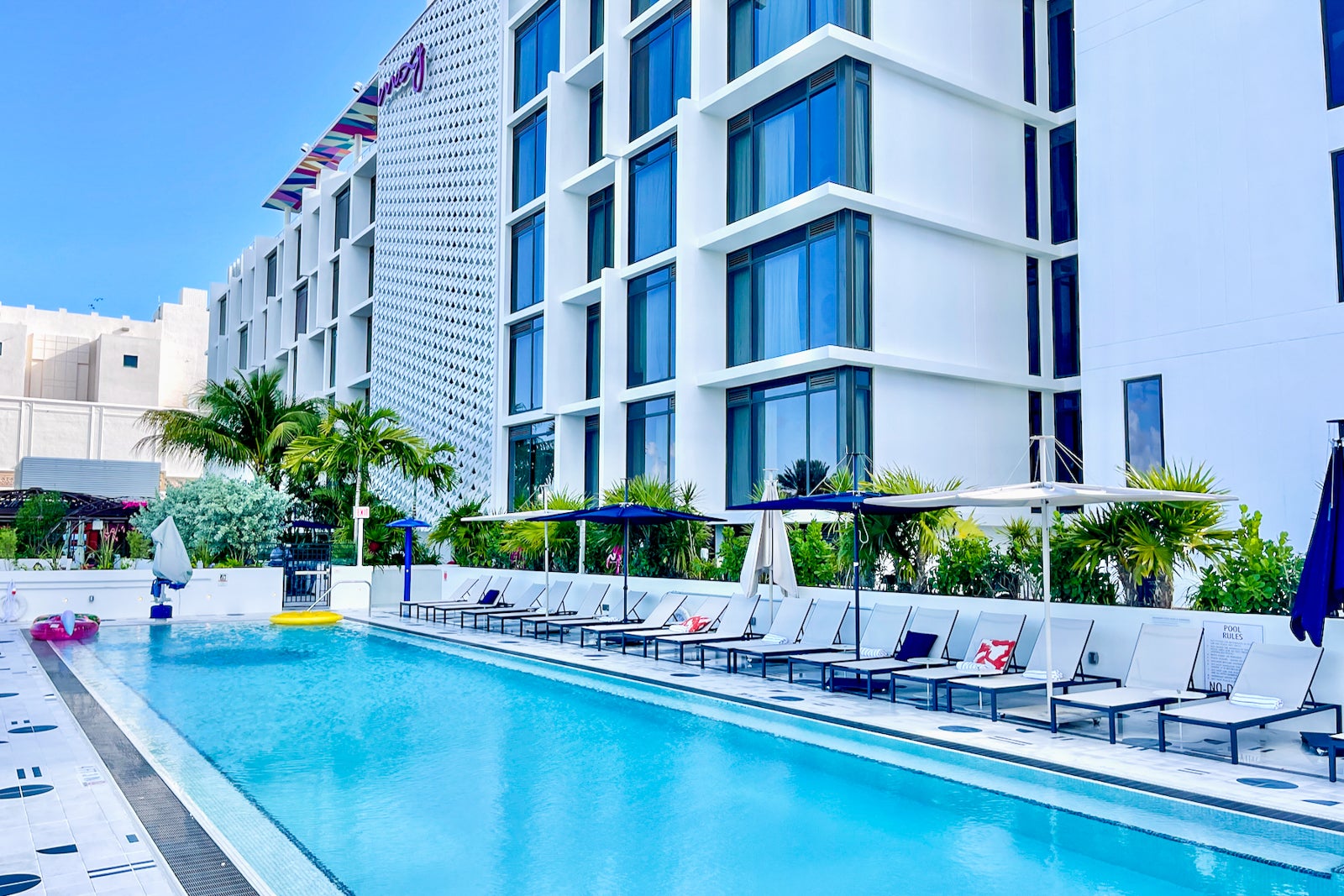 Here’s What It Was Like Staying At The Brand-new Moxy Miami South Beach ...