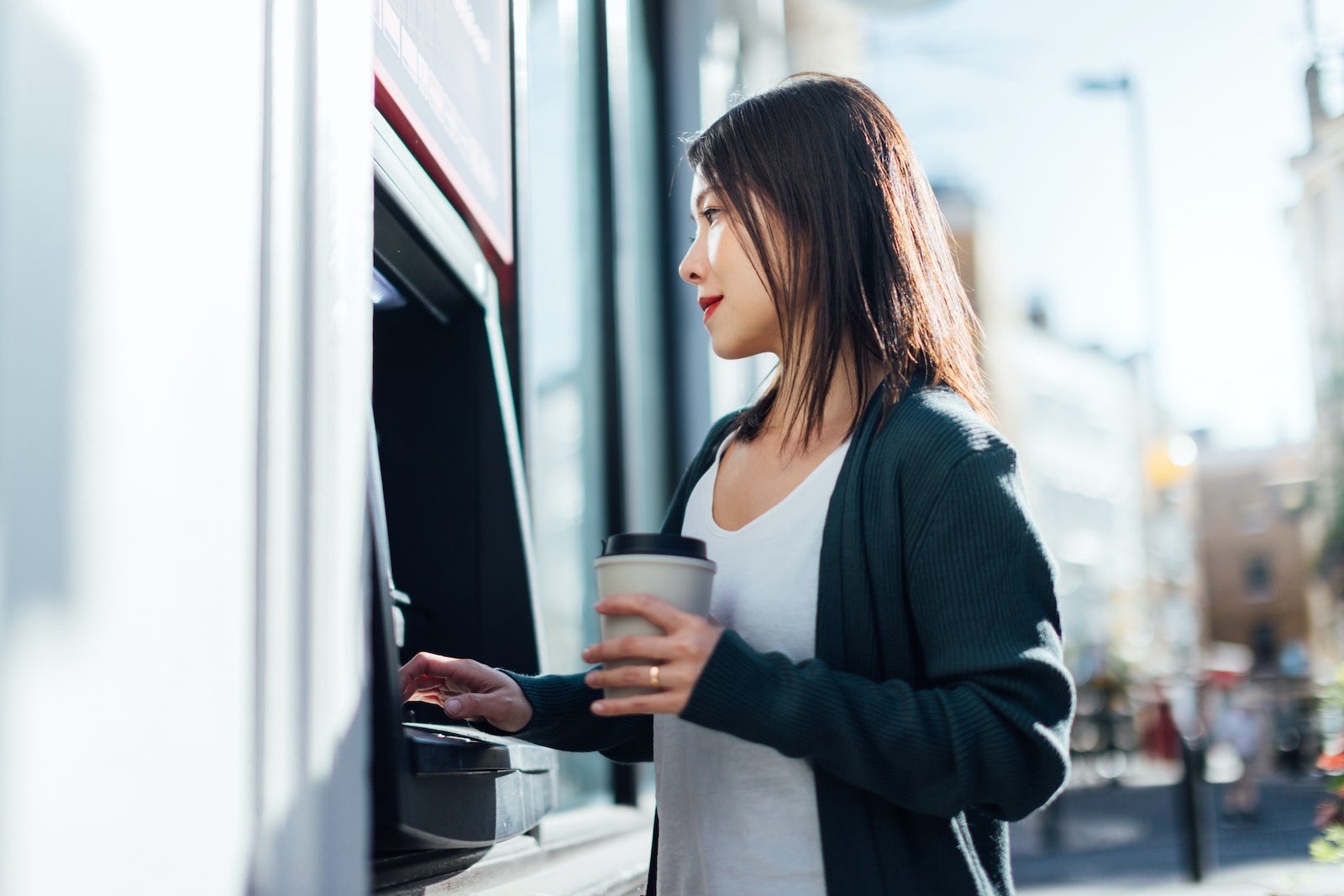 The Top 9 Checking Accounts For Avoiding Foreign Atm Fees The Points Guy 6422