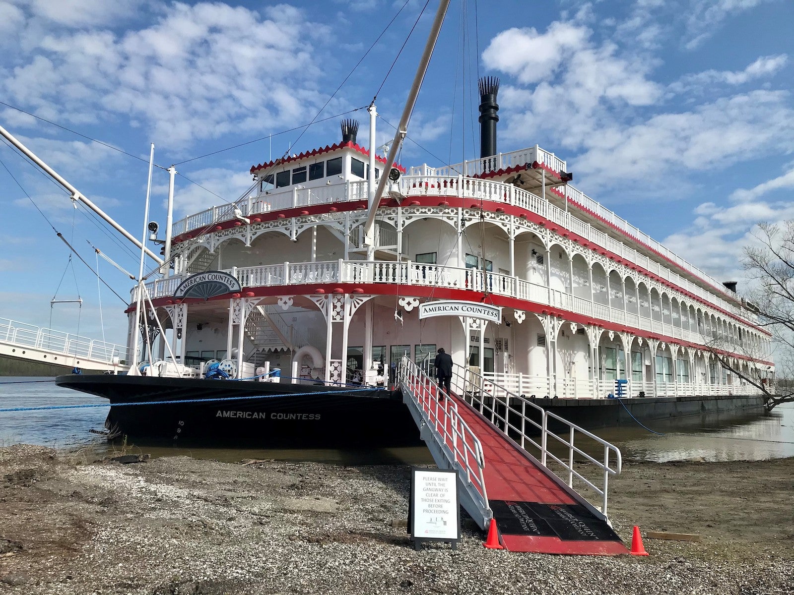 riverboat new orleans to memphis