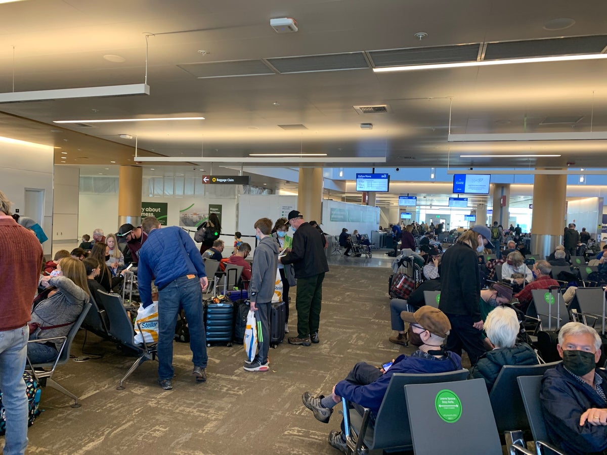 Fair Warning, Hawaii Is Packed Again With Tourists - The Points Guy