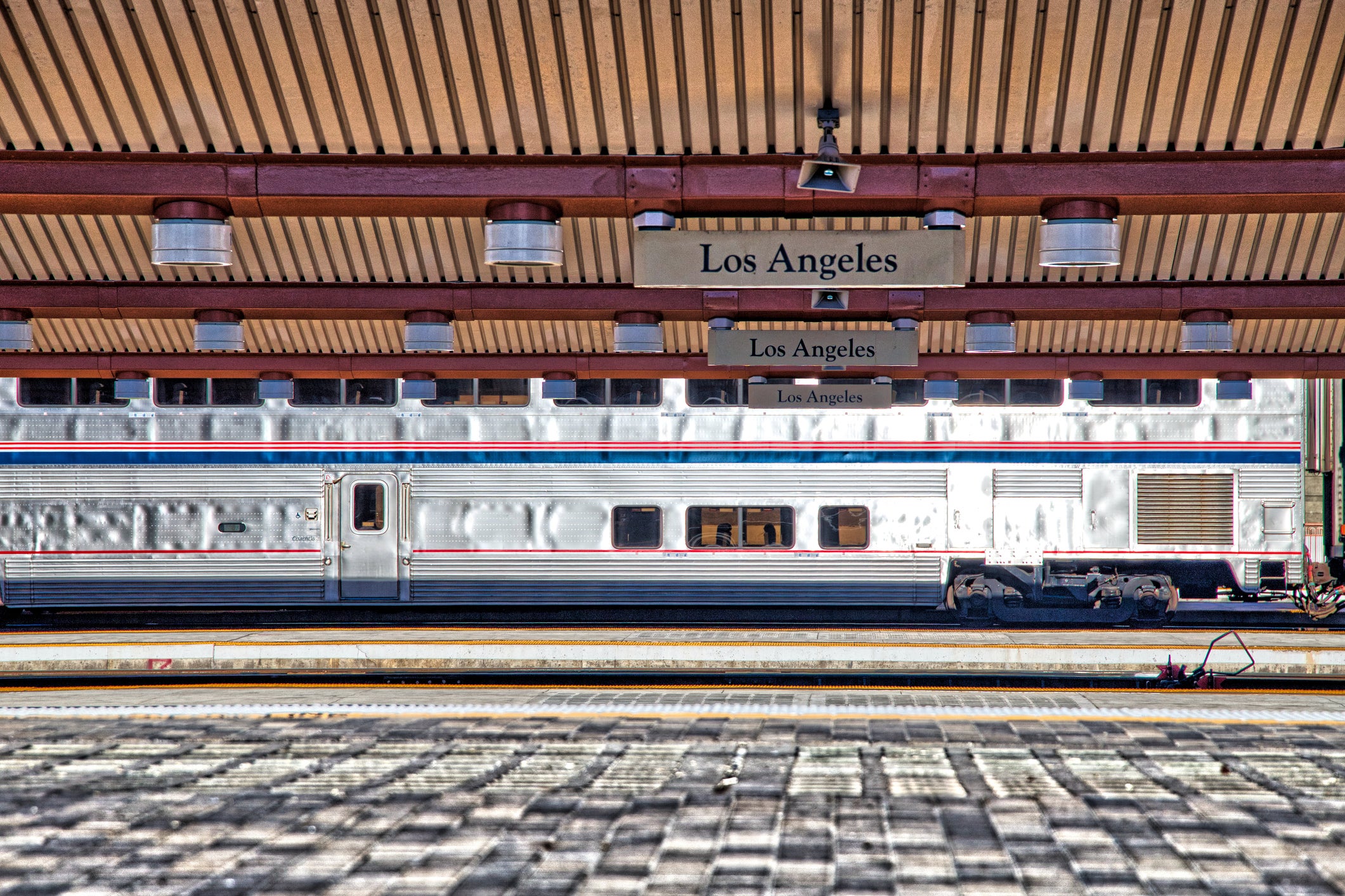 amtrak ischedule train station