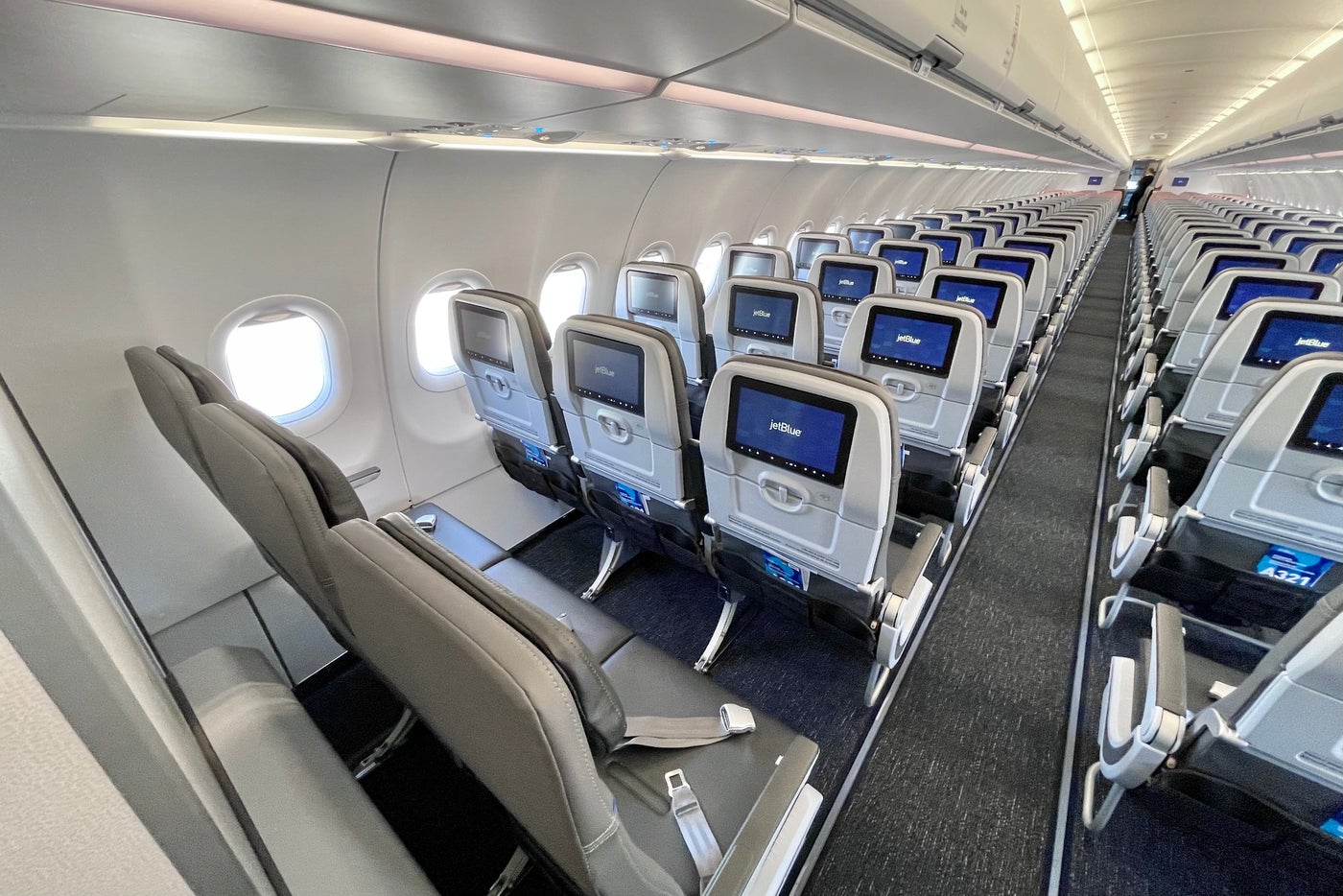 Where to sit when flying JetBlue’s A321neo with the new Mint