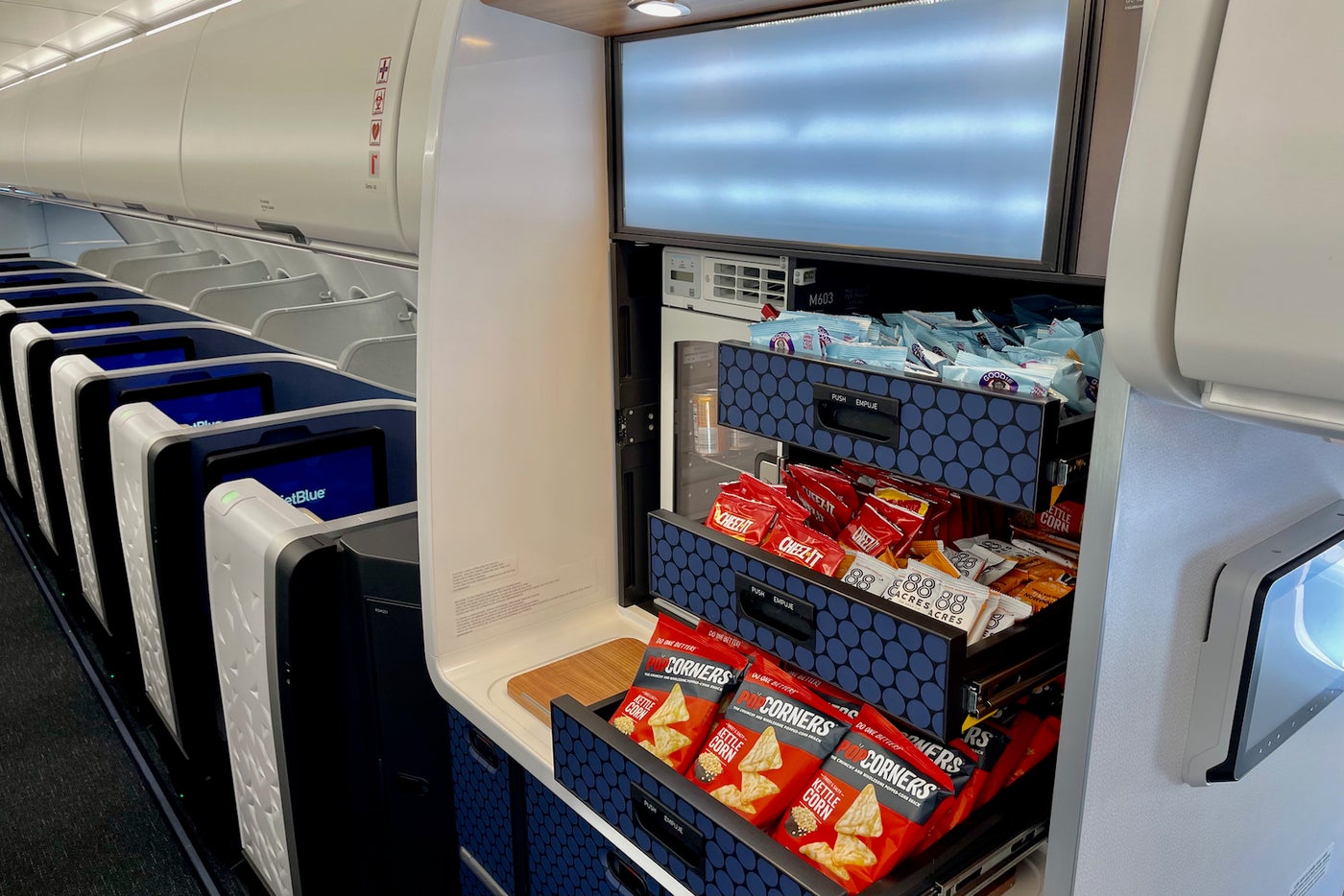 Touring JetBlue’s new coach cabin on the Airbus A321neo