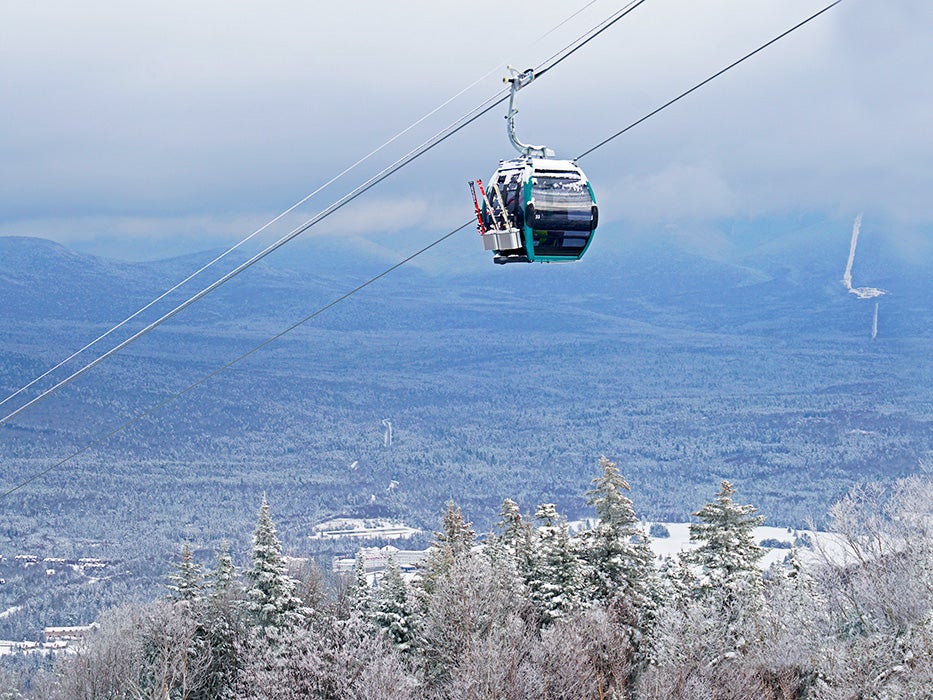 A step back in time Upscale getaway at the Omni Mount Washington Hotel