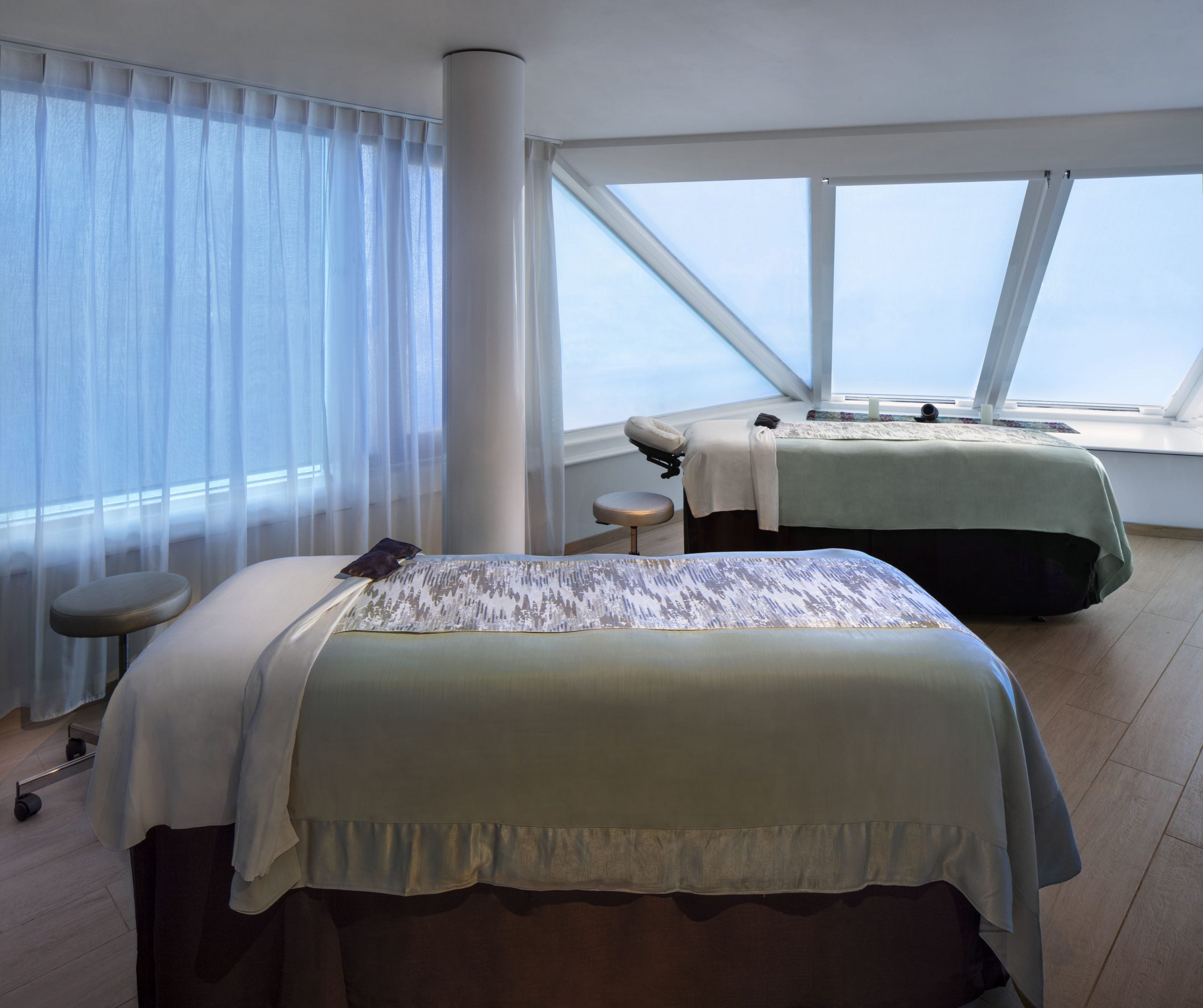 A couples treatment room in The Spa by Canyon Ranch on Celebrity Millennium