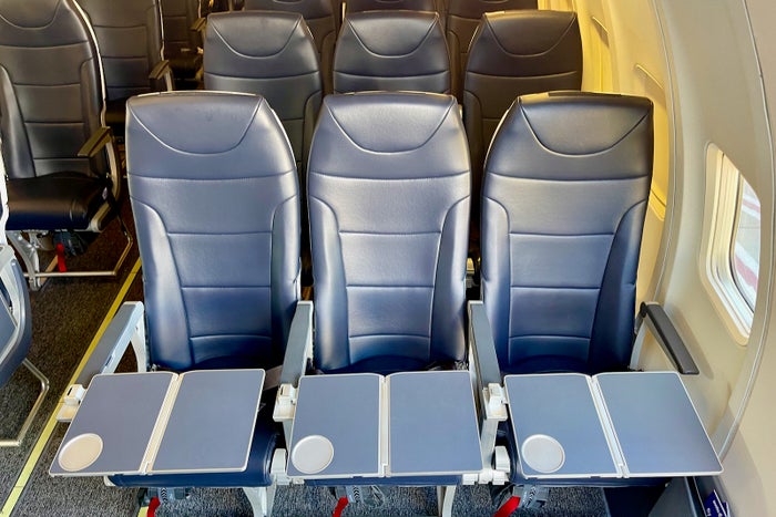 First look inside Avelo's Boeing 737-800, and where to sit