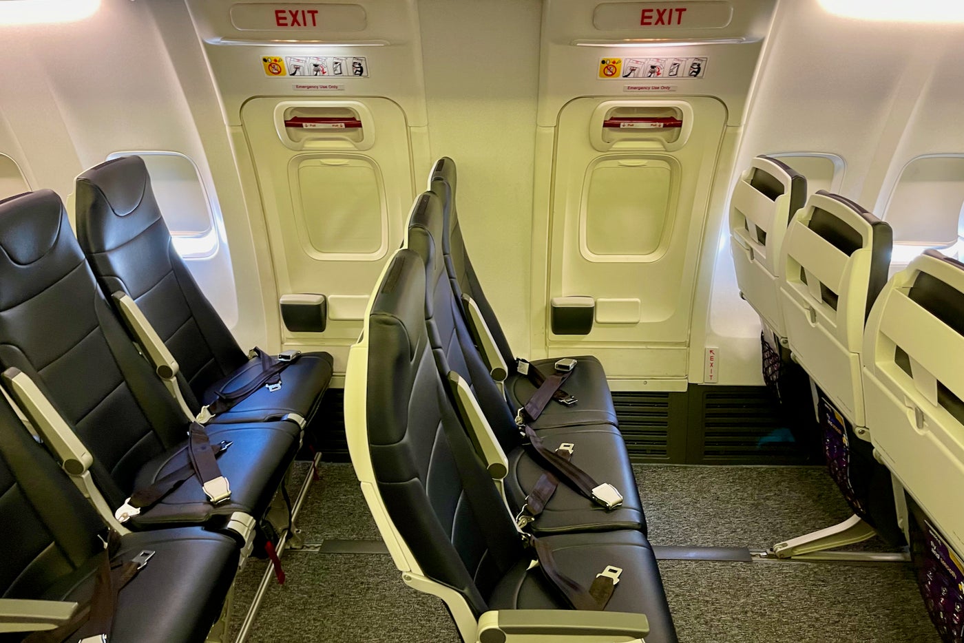 First Look Inside Avelos Boeing 737 800 And Where To Sit