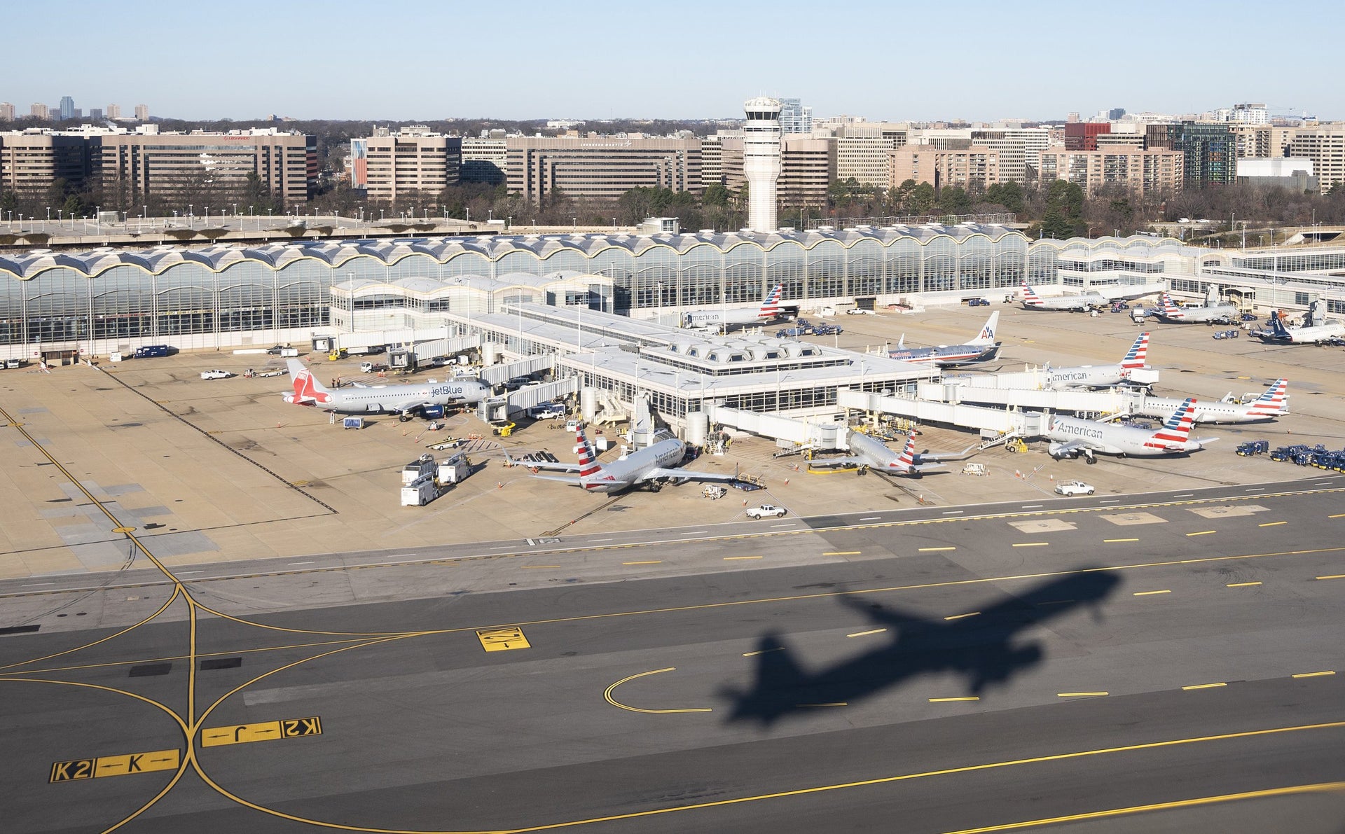 Guide to slots at US airports The Points Guy