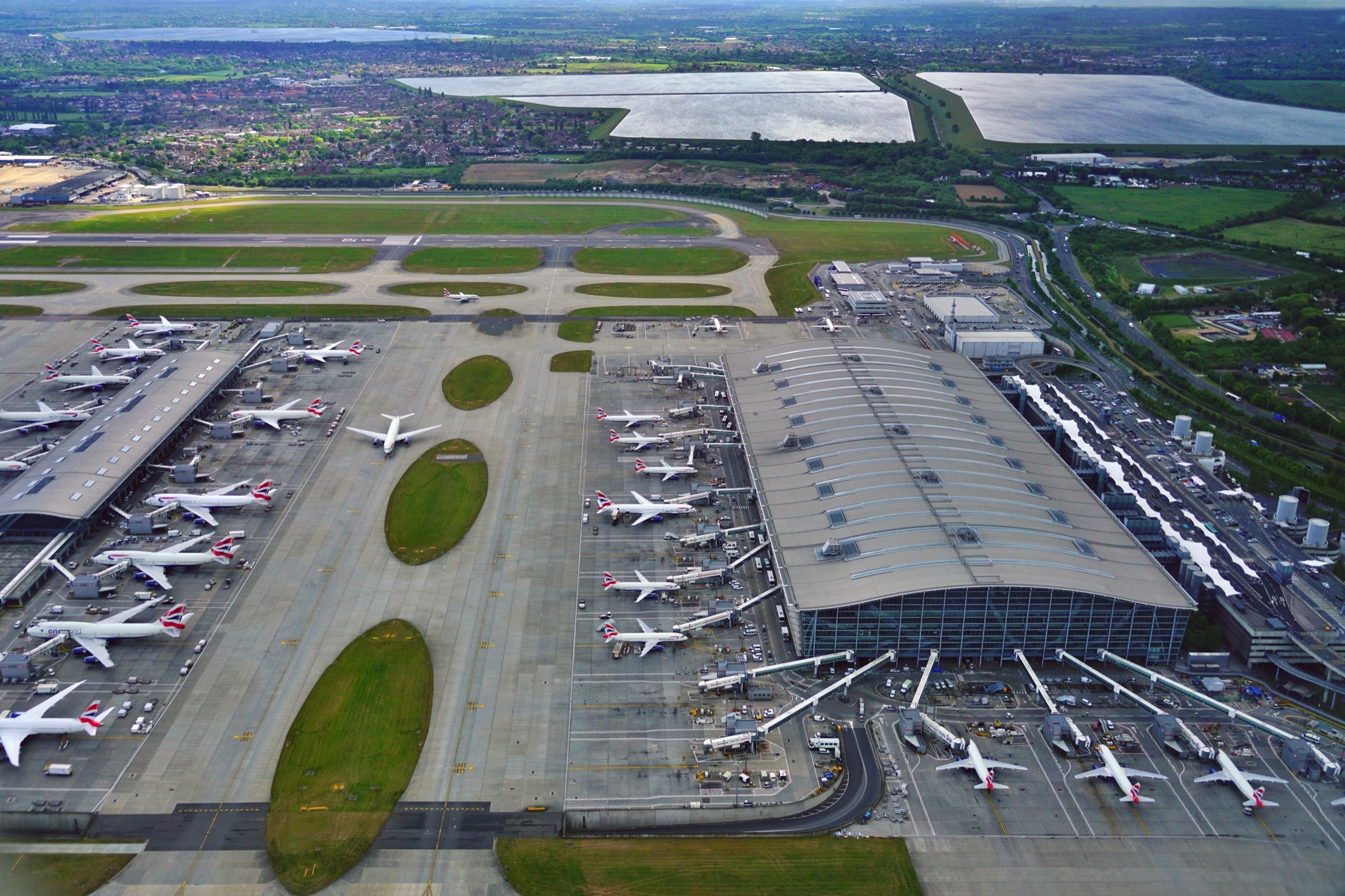 heathrow-records-busiest-month-since-onset-of-the-pandemic-the-points-guy