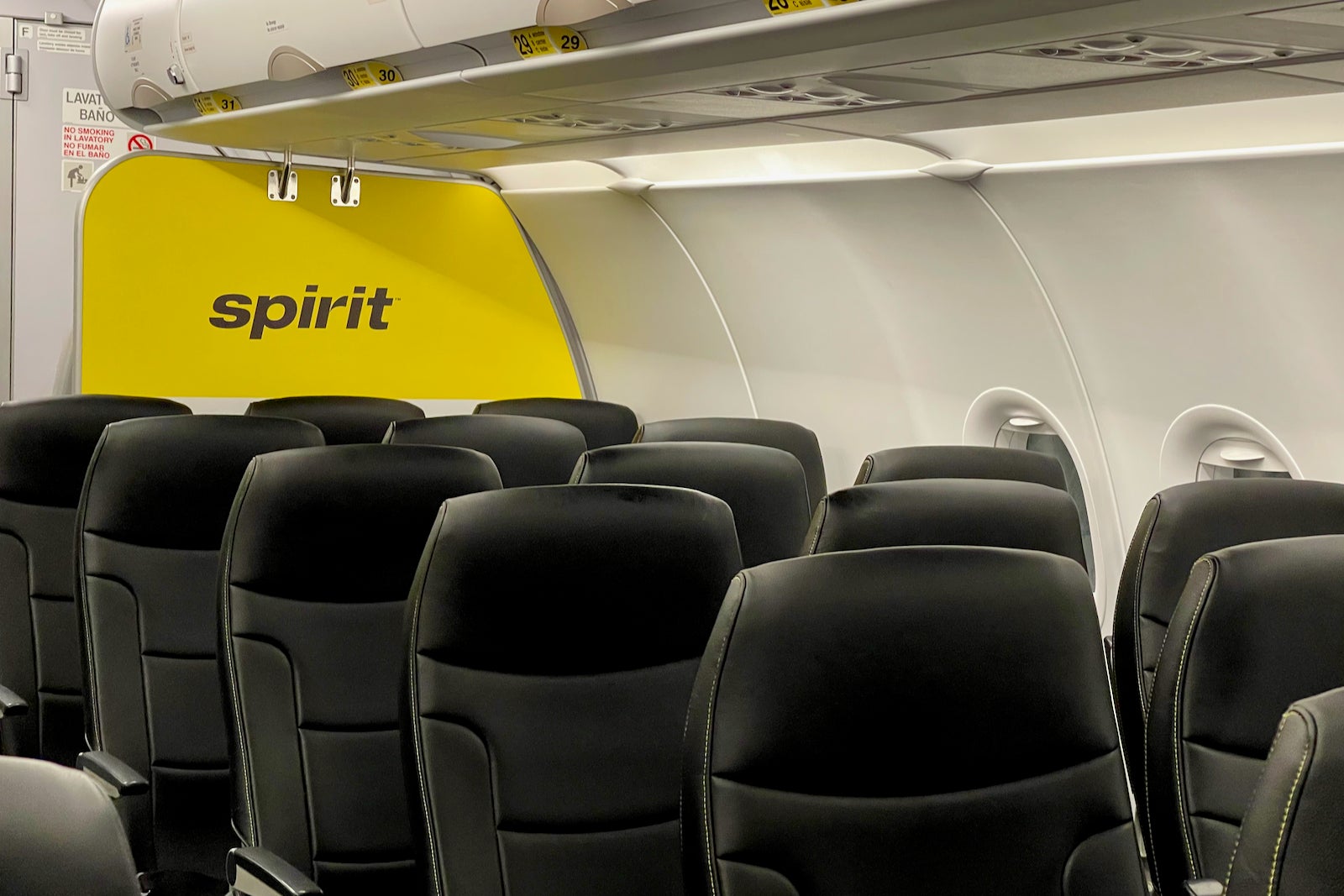 Spirit Airlines A321neo Big Front Seat Zach Griff 11 