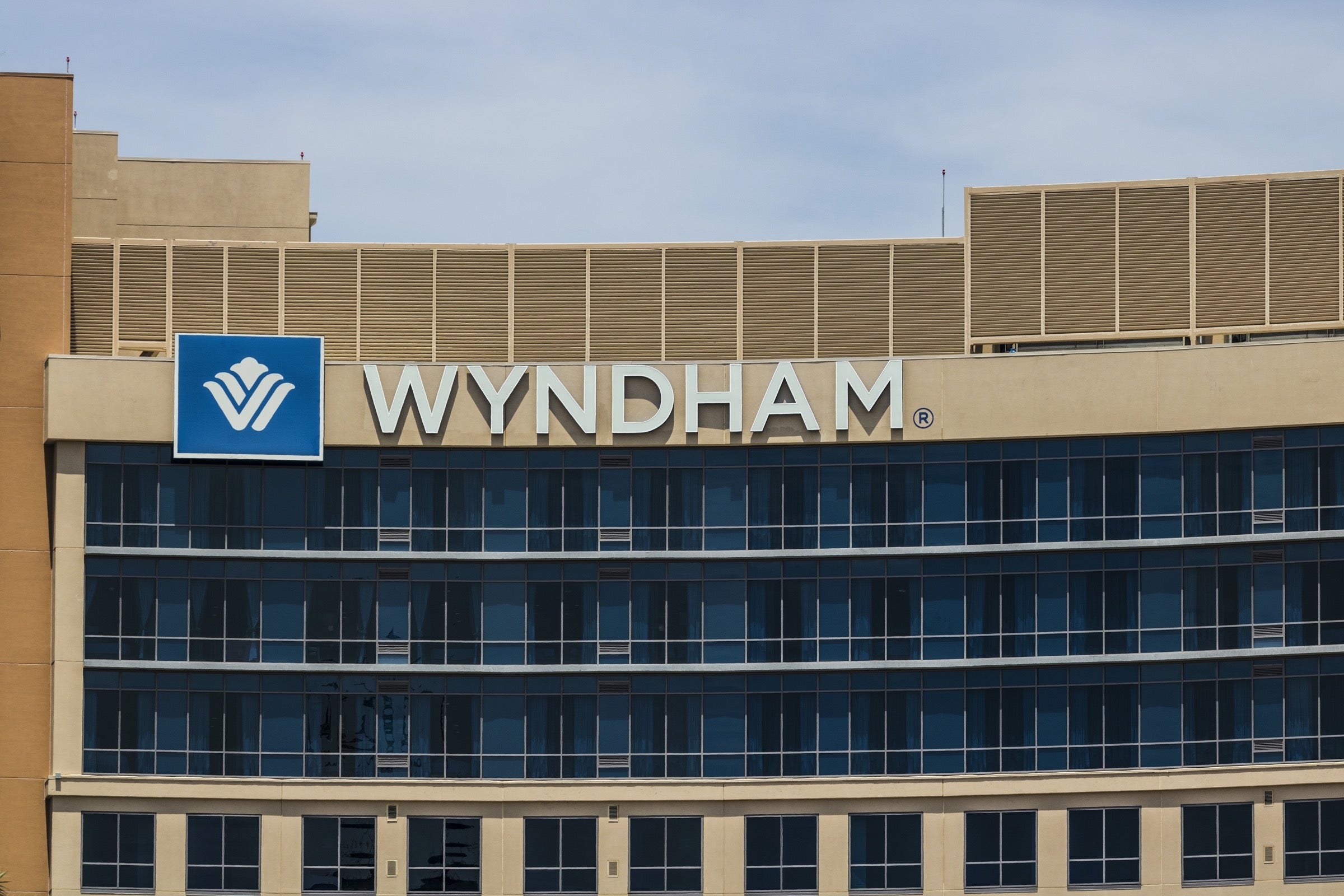 Wyndham in Las Vegas exterior