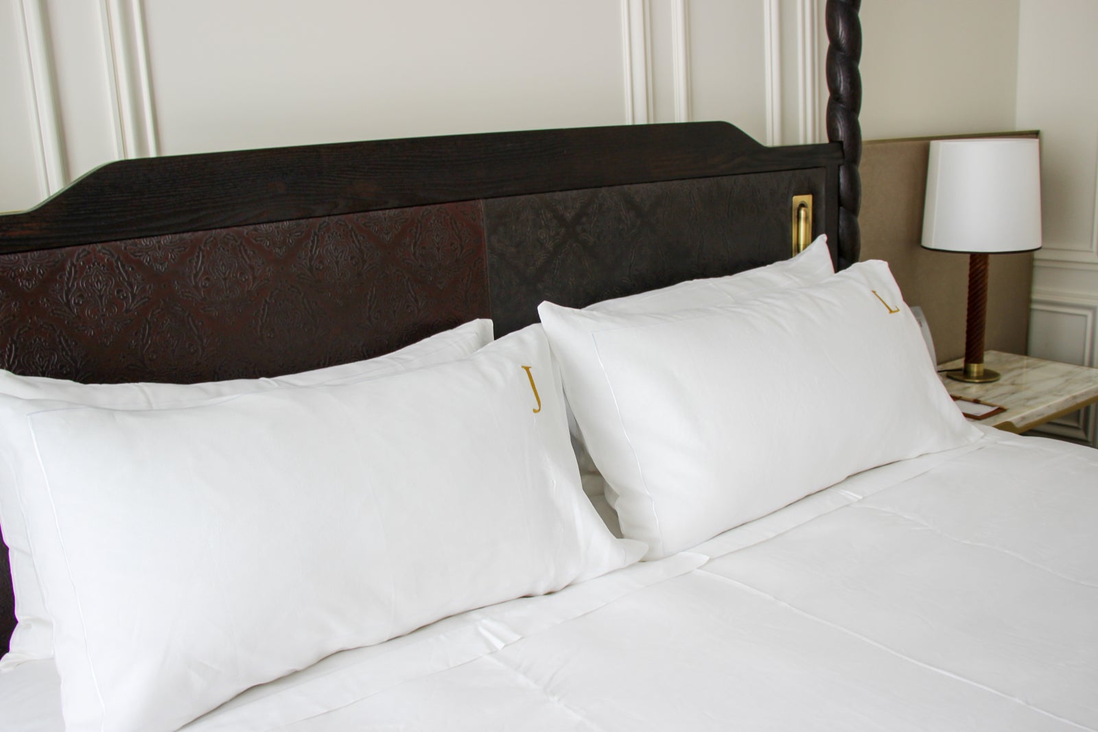 mandarin oriental pillows