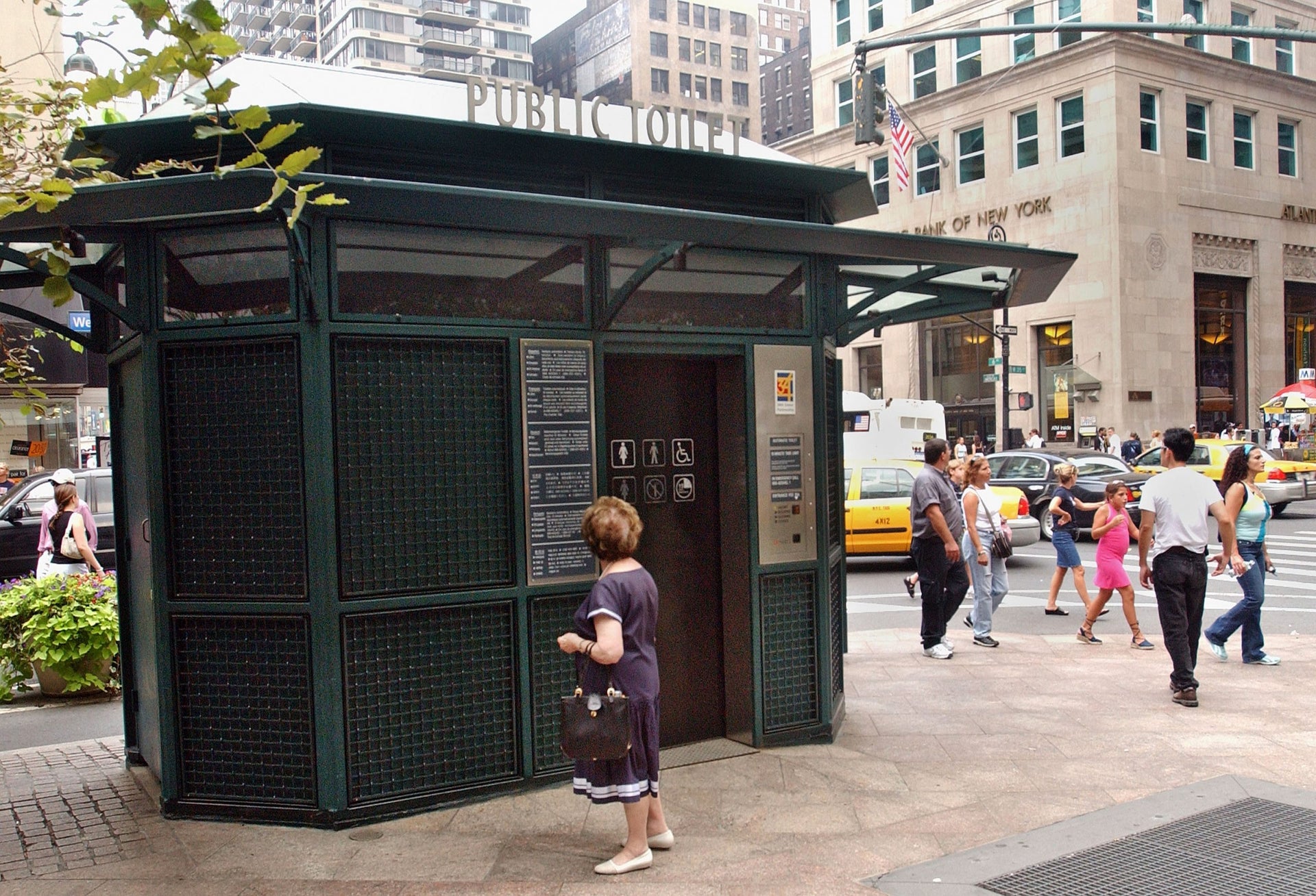 Your guide to public bathrooms for this summer's road trip - The Points Guy