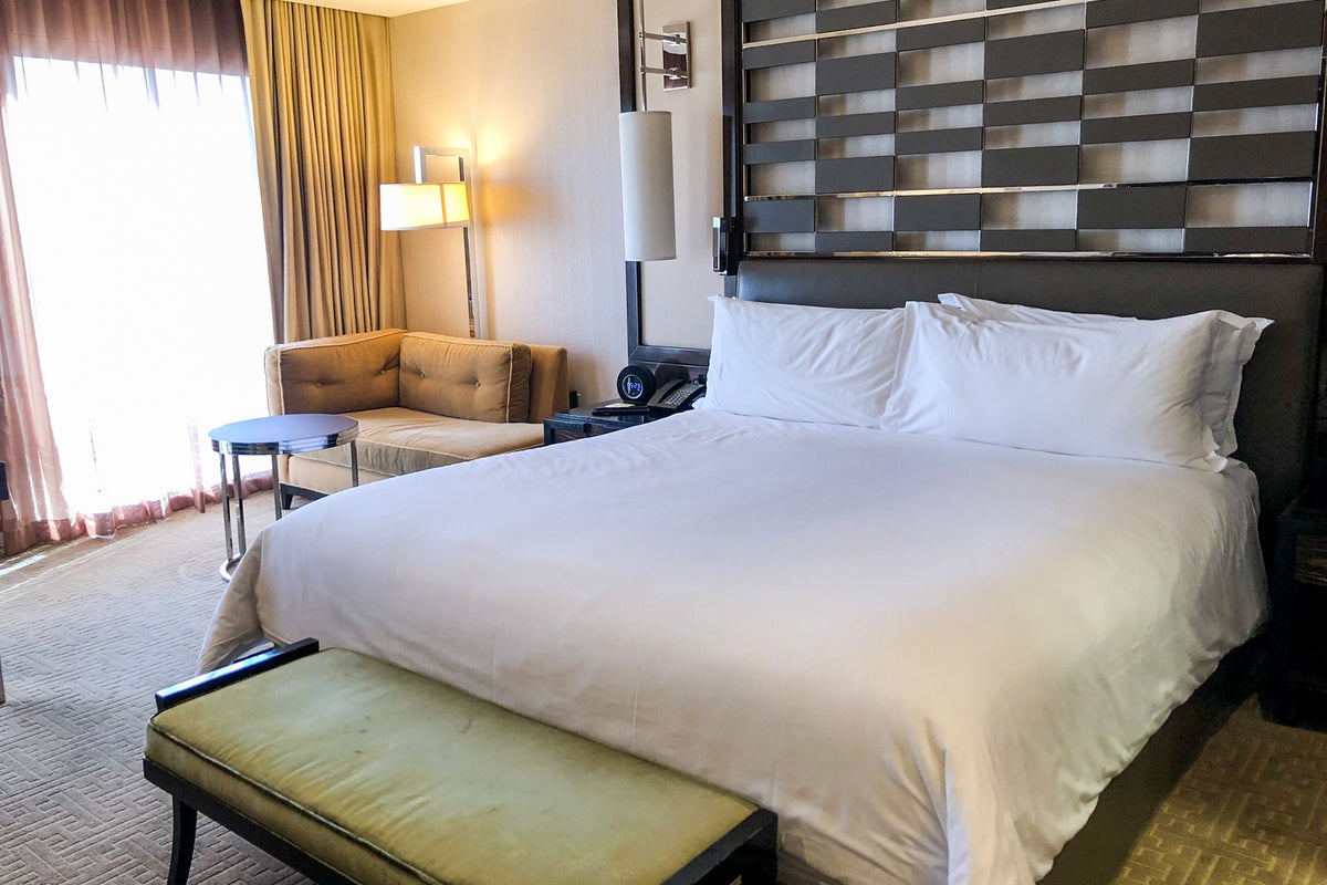 Plush Privacy On The Strip: The Waldorf Astoria Las Vegas - The Points Guy