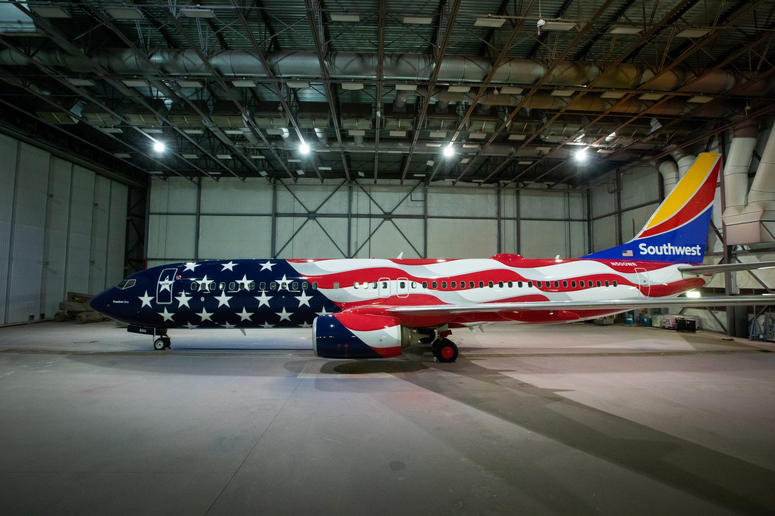 Southwest Unveils New Freedom Livery Gives Workers 50 000 Points