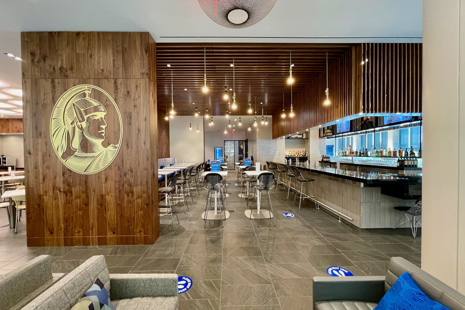 Amex Centurion Lounges: Locations and access