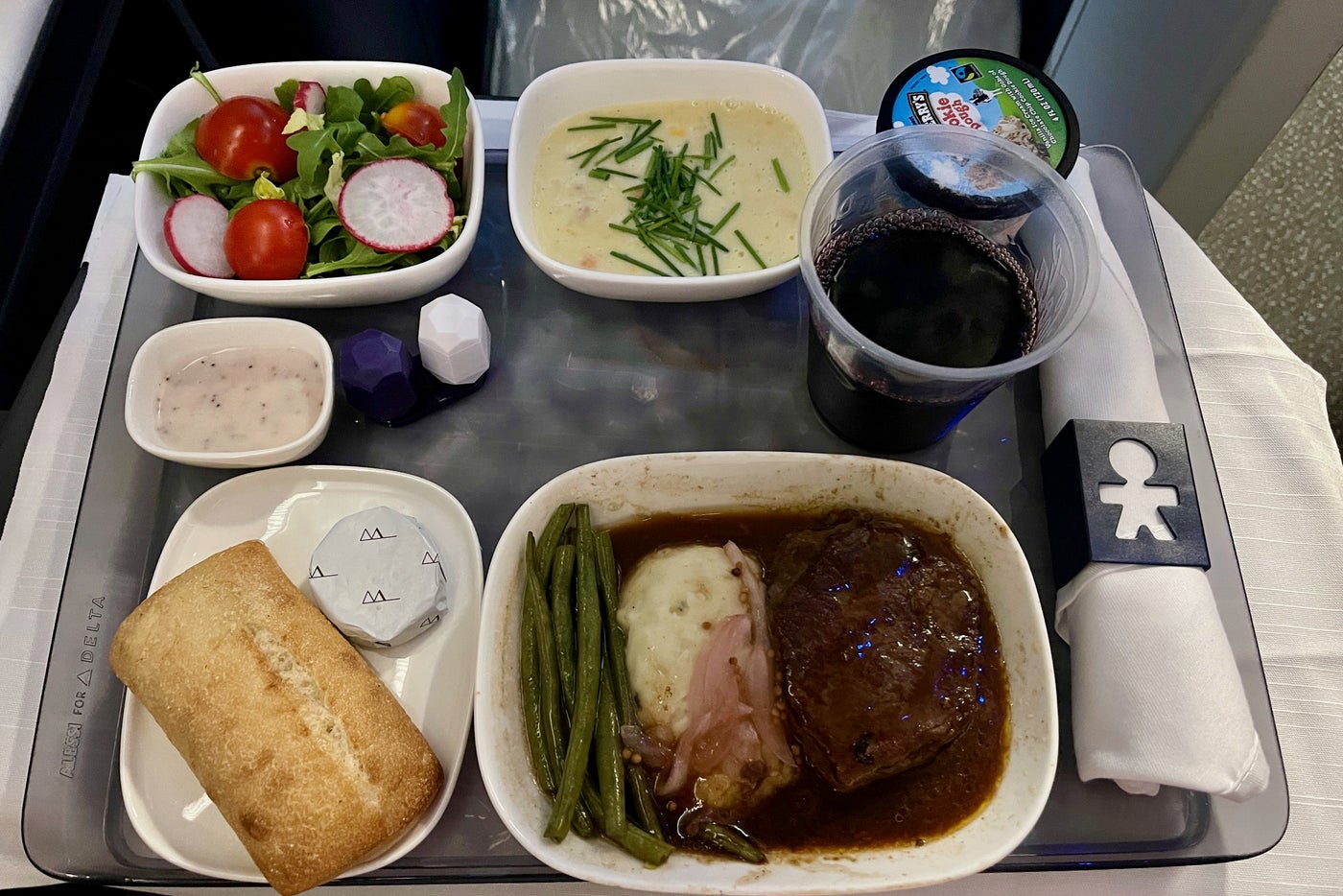 How I upgraded to Delta One on a flight to Paris — The Points Guy