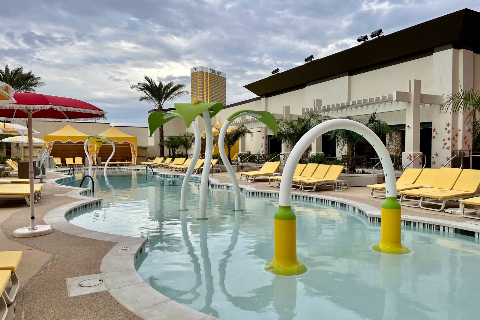 This is now the best Las Vegas hotel to stay at for conventions. Period