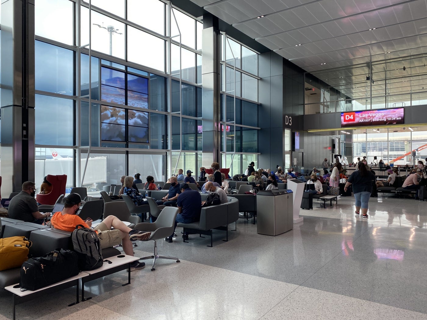 Dallas-Fort Worth Airport: New gates 1-4 at Terminal D