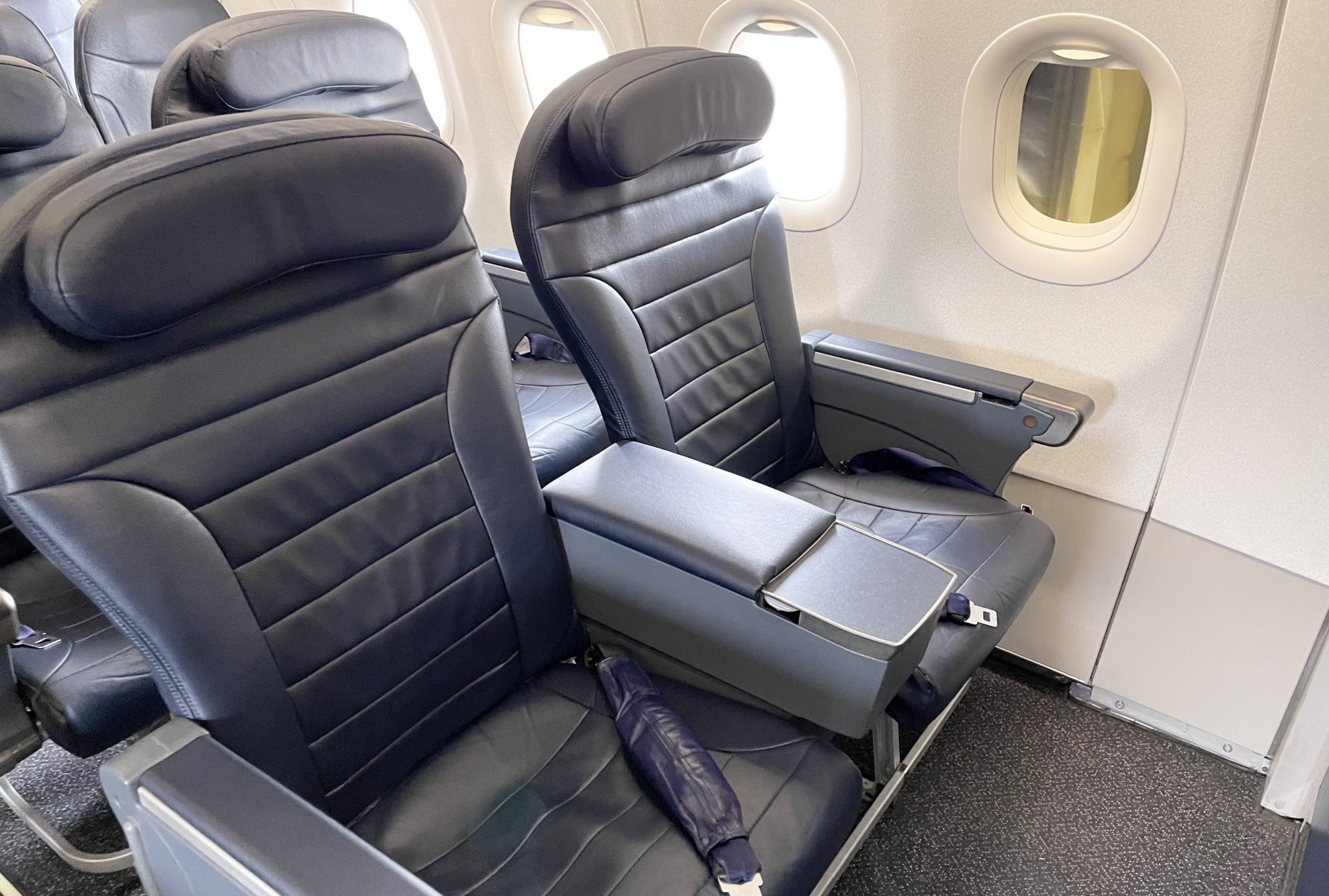 Style vs. savings Comparing JetBlue's Mint Studio and Spirit's Big