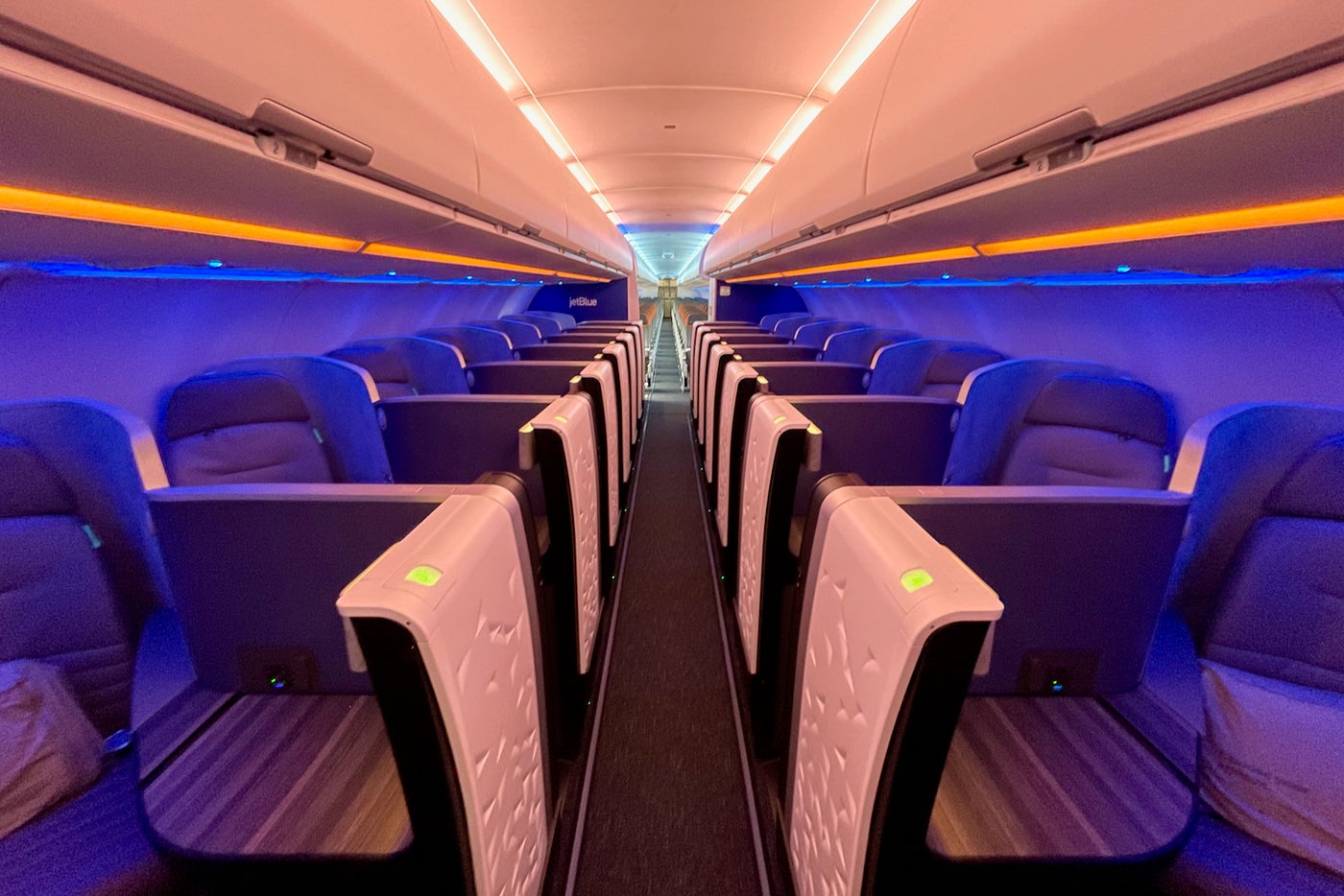 Review JetBlue's brandnew Mint businessclass suite