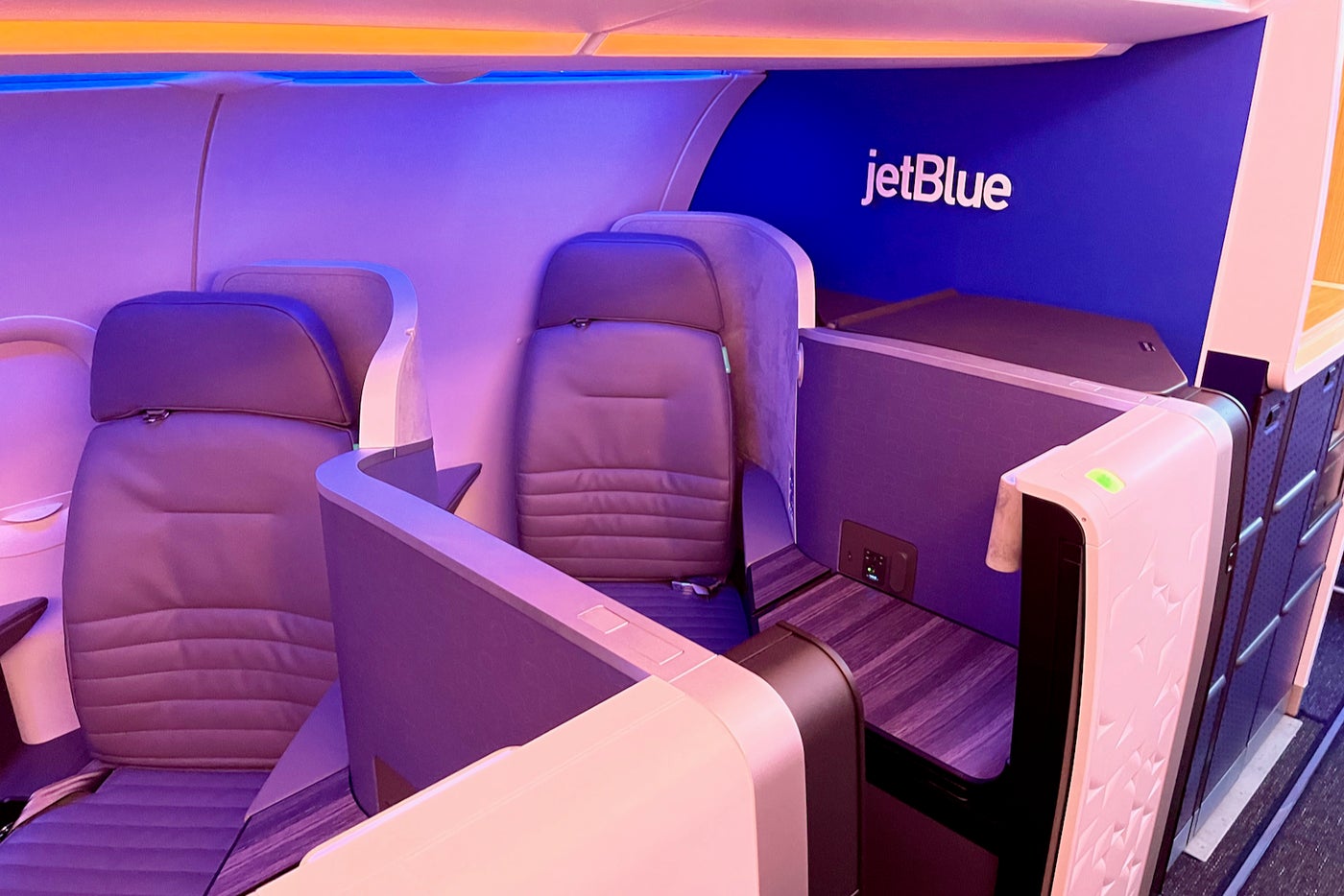 Review JetBlue's brandnew Mint businessclass suite