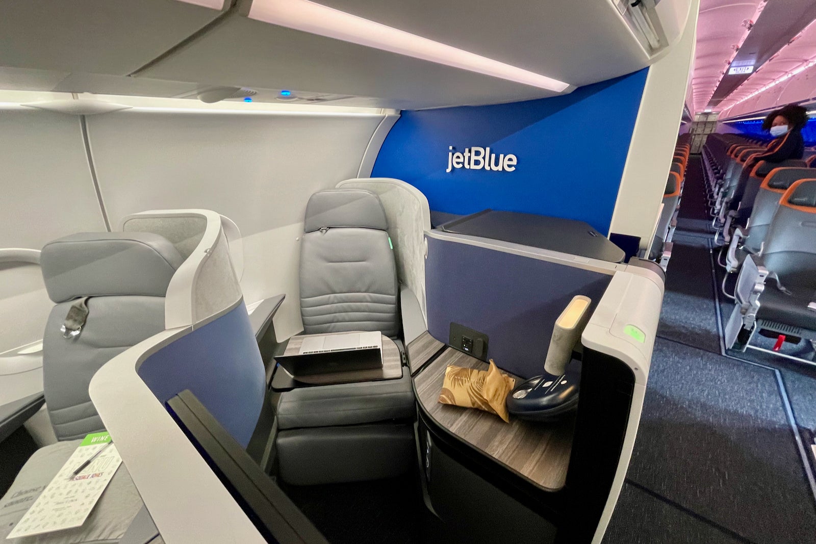 Review Jetblue S Brand New Mint Business Class Suite